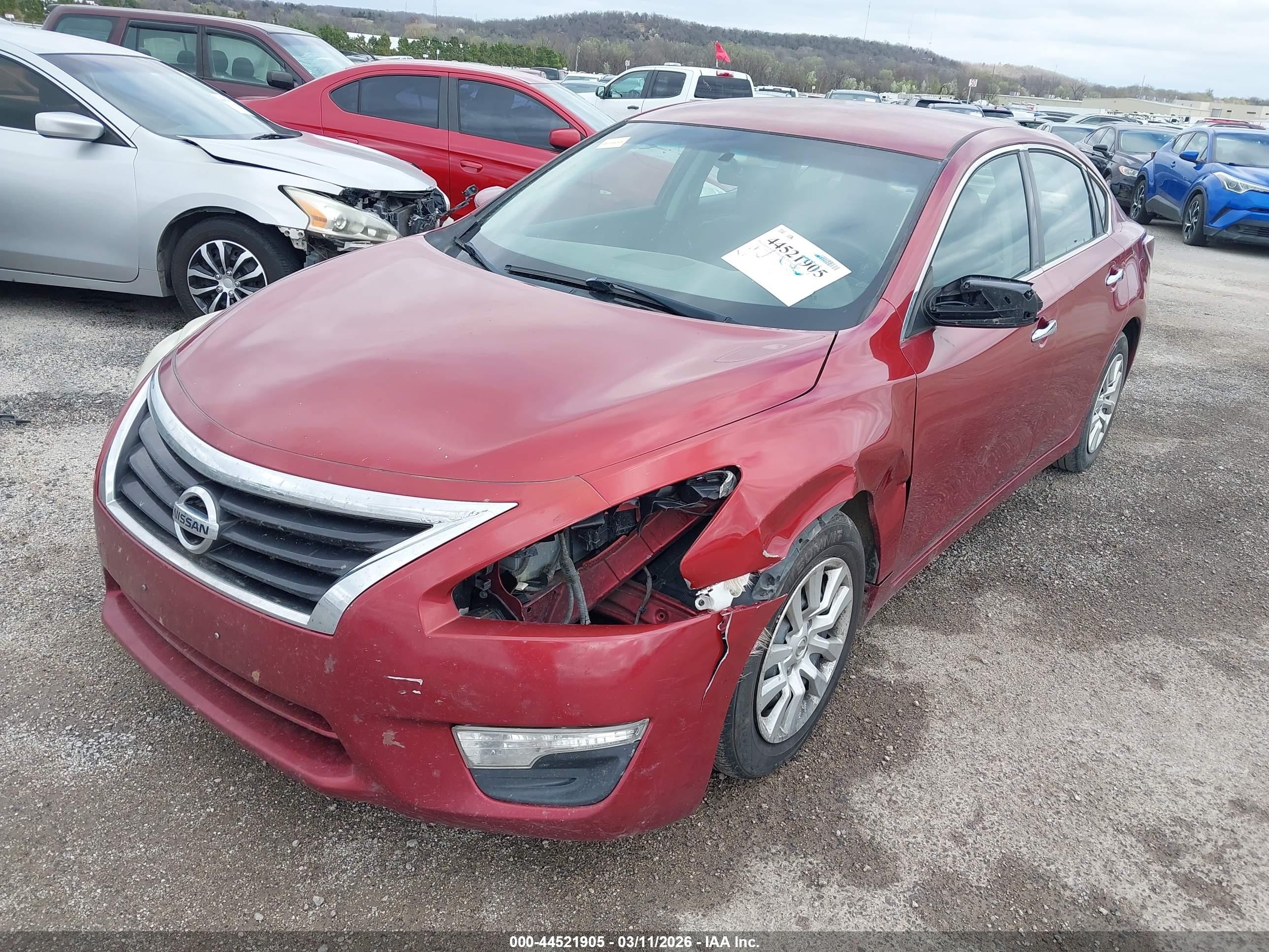 2014 Nissan Altima 2.5 S Maroon vin: 1N4AL3AP3EC317257
