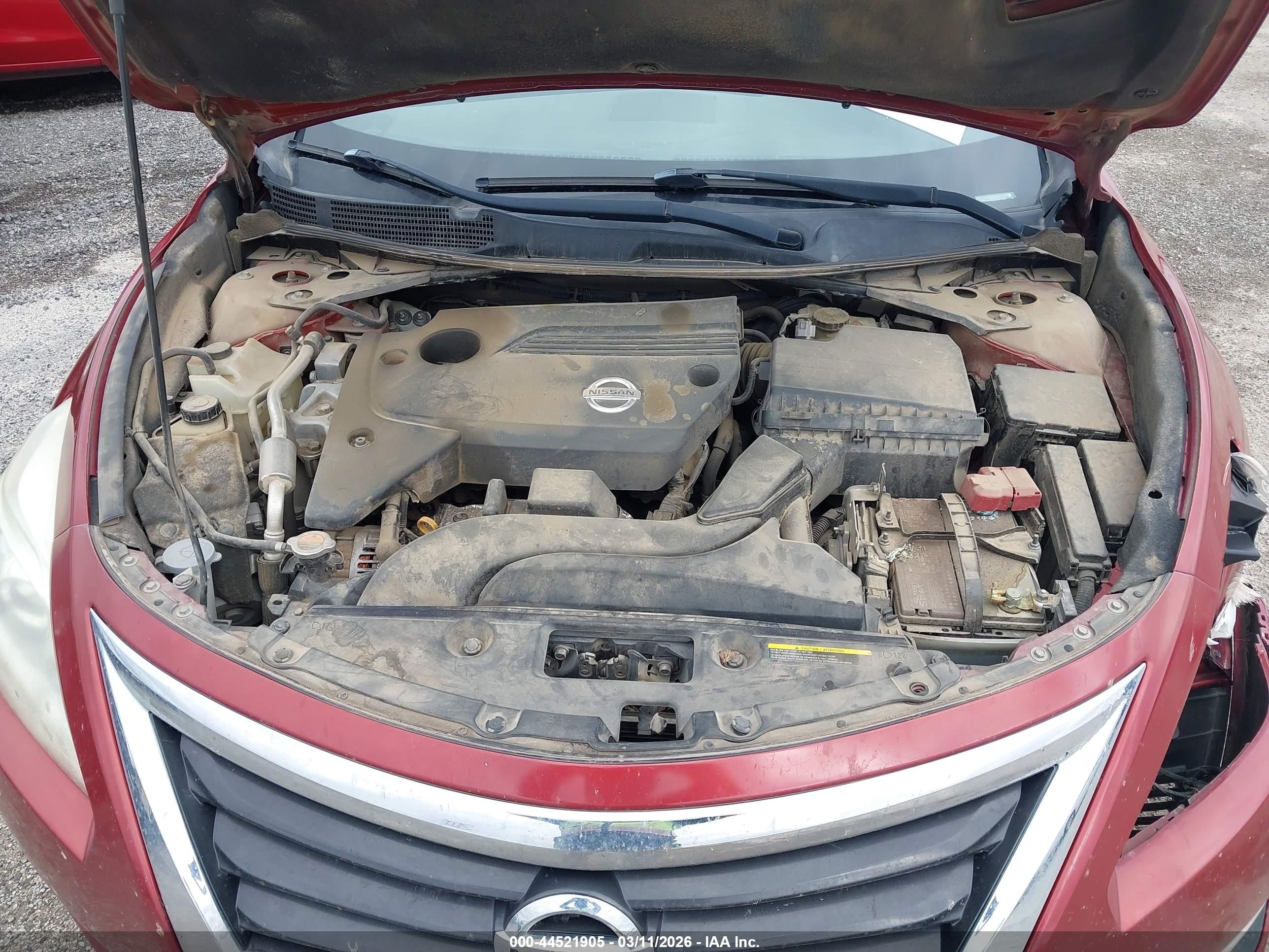 2014 Nissan Altima 2.5 S Maroon vin: 1N4AL3AP3EC317257