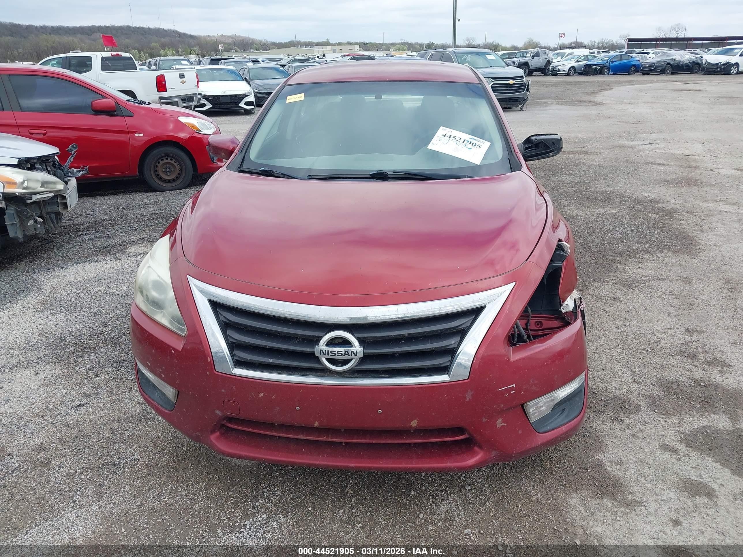 2014 Nissan Altima 2.5 S Maroon vin: 1N4AL3AP3EC317257