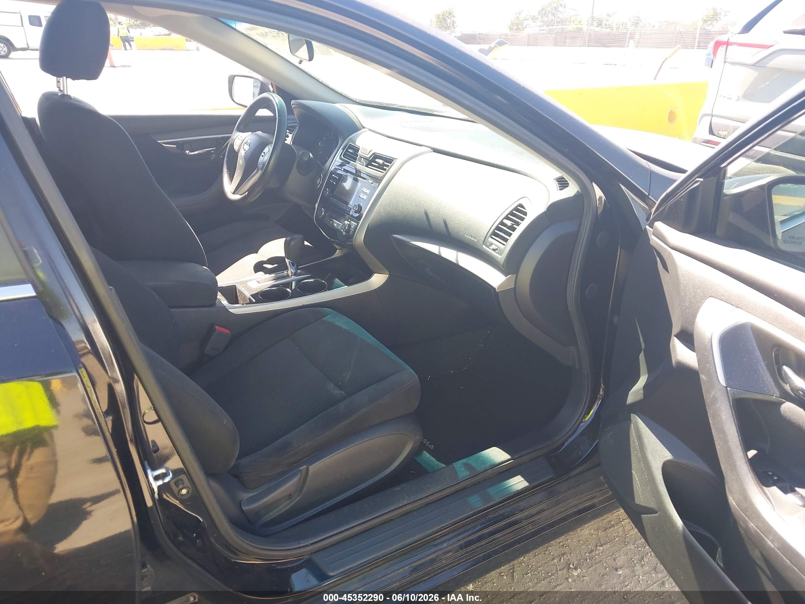 2014 Nissan Altima 2.5 Sv Black vin: 1N4AL3AP3EC317369