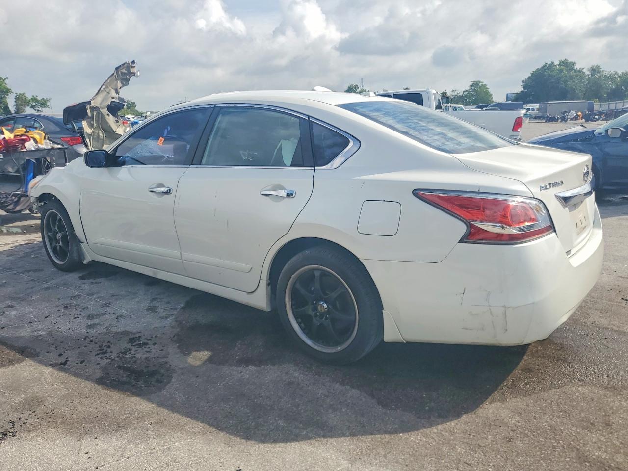 2014 Nissan Altima 2.5 Sv White vin: 1N4AL3AP3EC317422