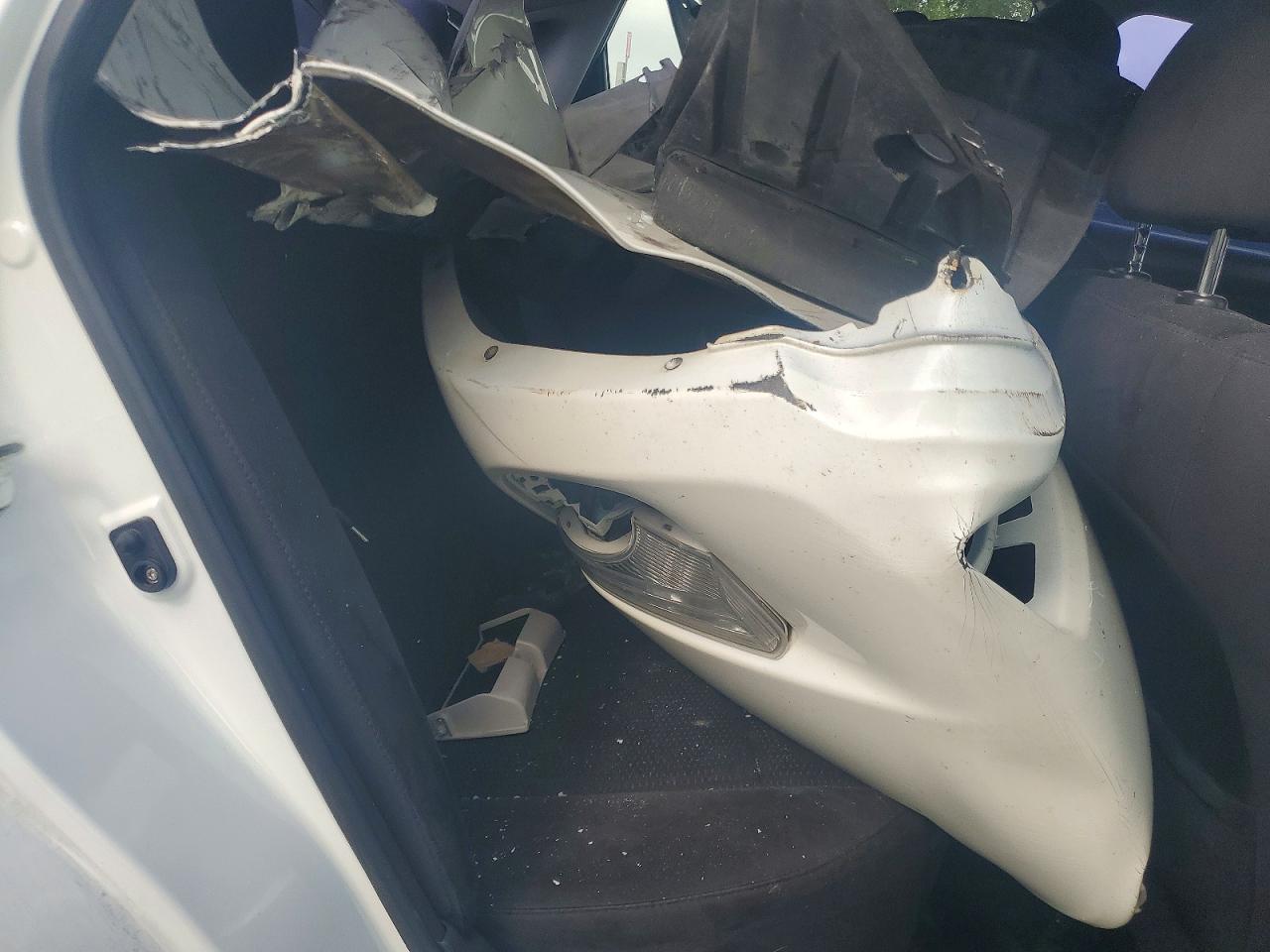 2014 Nissan Altima 2.5 Sv White vin: 1N4AL3AP3EC317422