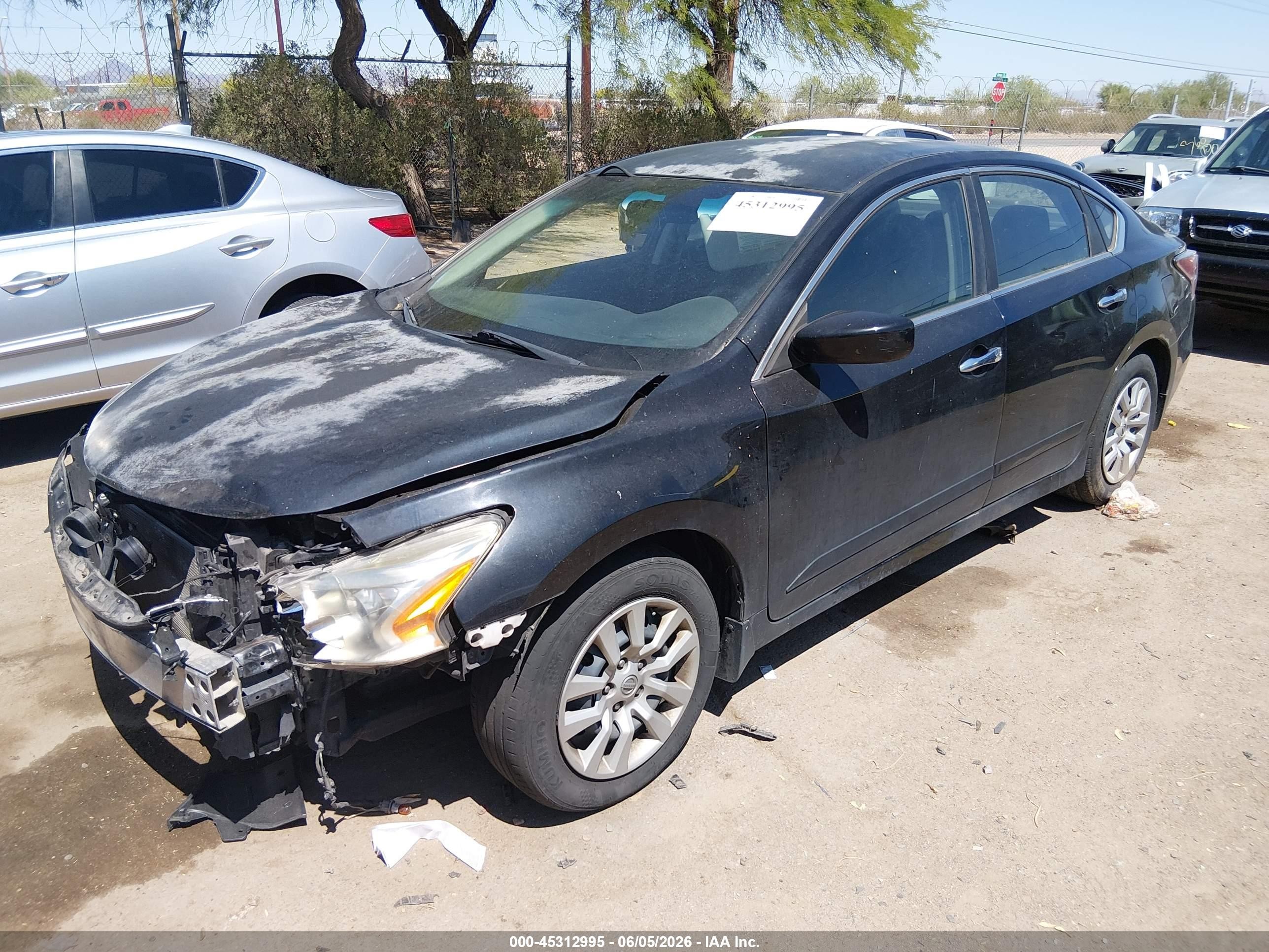 2014 Nissan Altima 2.5 S Черный vin: 1N4AL3AP3EC427354