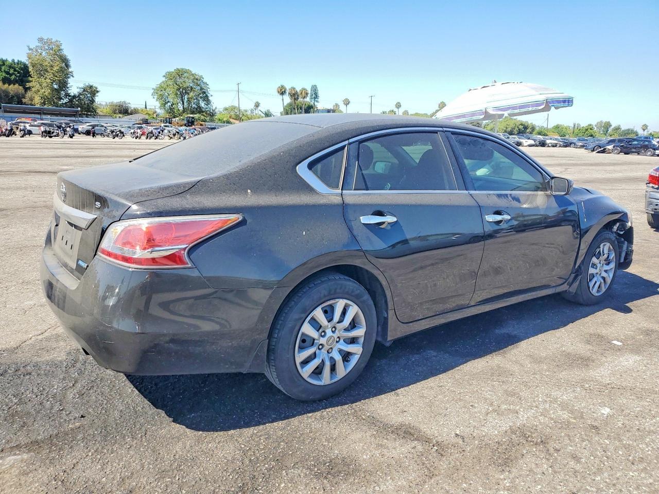 2014 Nissan Altima 2.5 S Black vin: 1N4AL3AP3EC903747