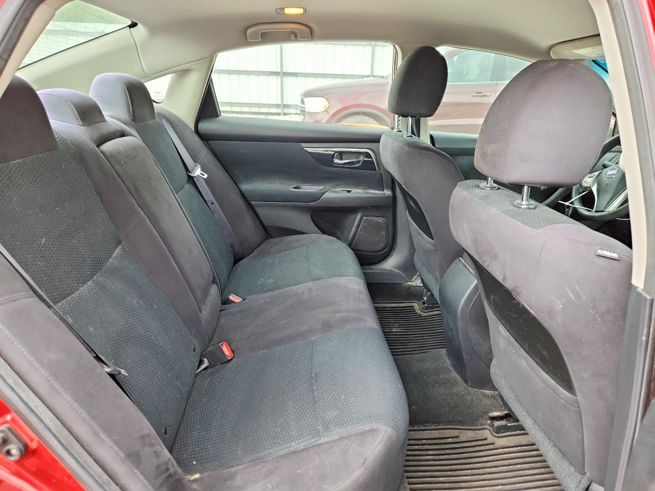 2014 Nissan Altima 2.5 S Maroon vin: 1N4AL3AP3EN209516