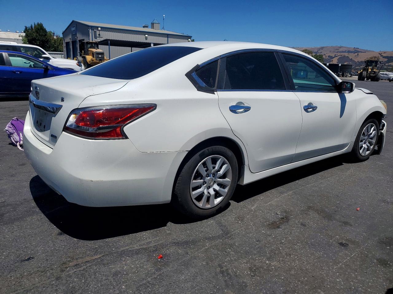 2014 Nissan Altima 2.5 S White vin: 1N4AL3AP3EN217518