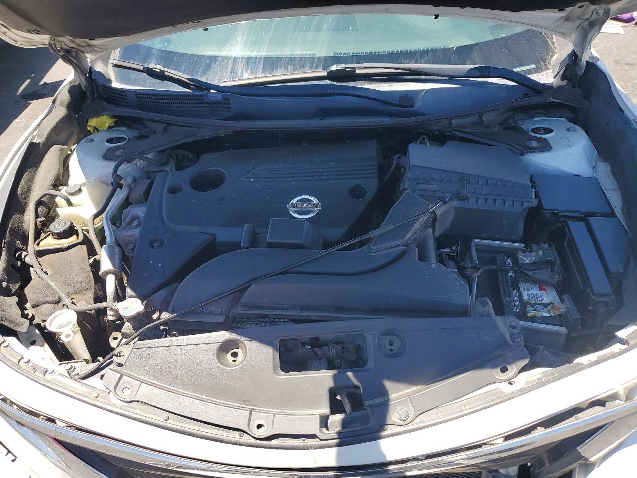 2014 Nissan Altima 2.5 S White vin: 1N4AL3AP3EN217518