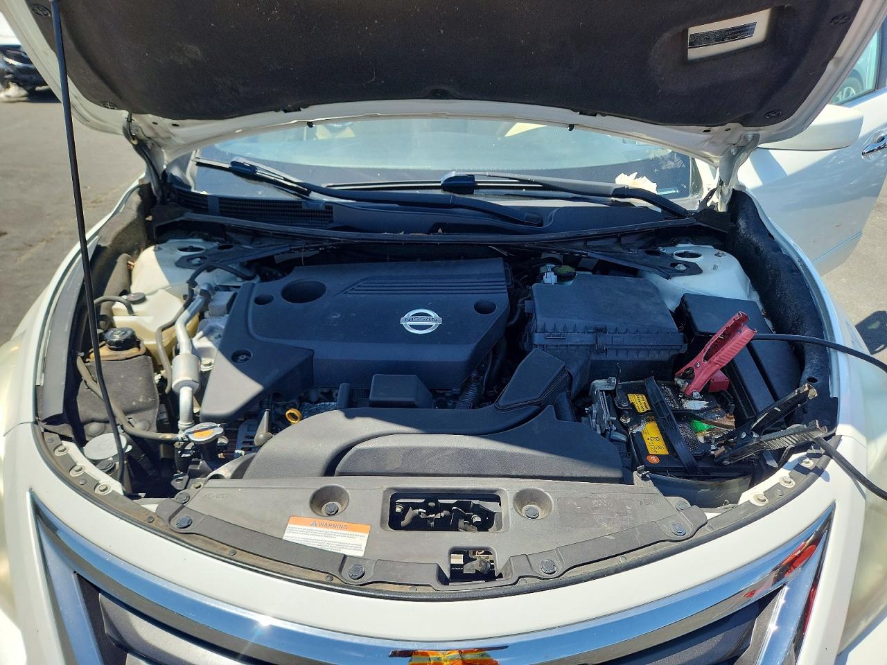 2014 Nissan Altima 2.5 Sv White vin: 1N4AL3AP3EN230754