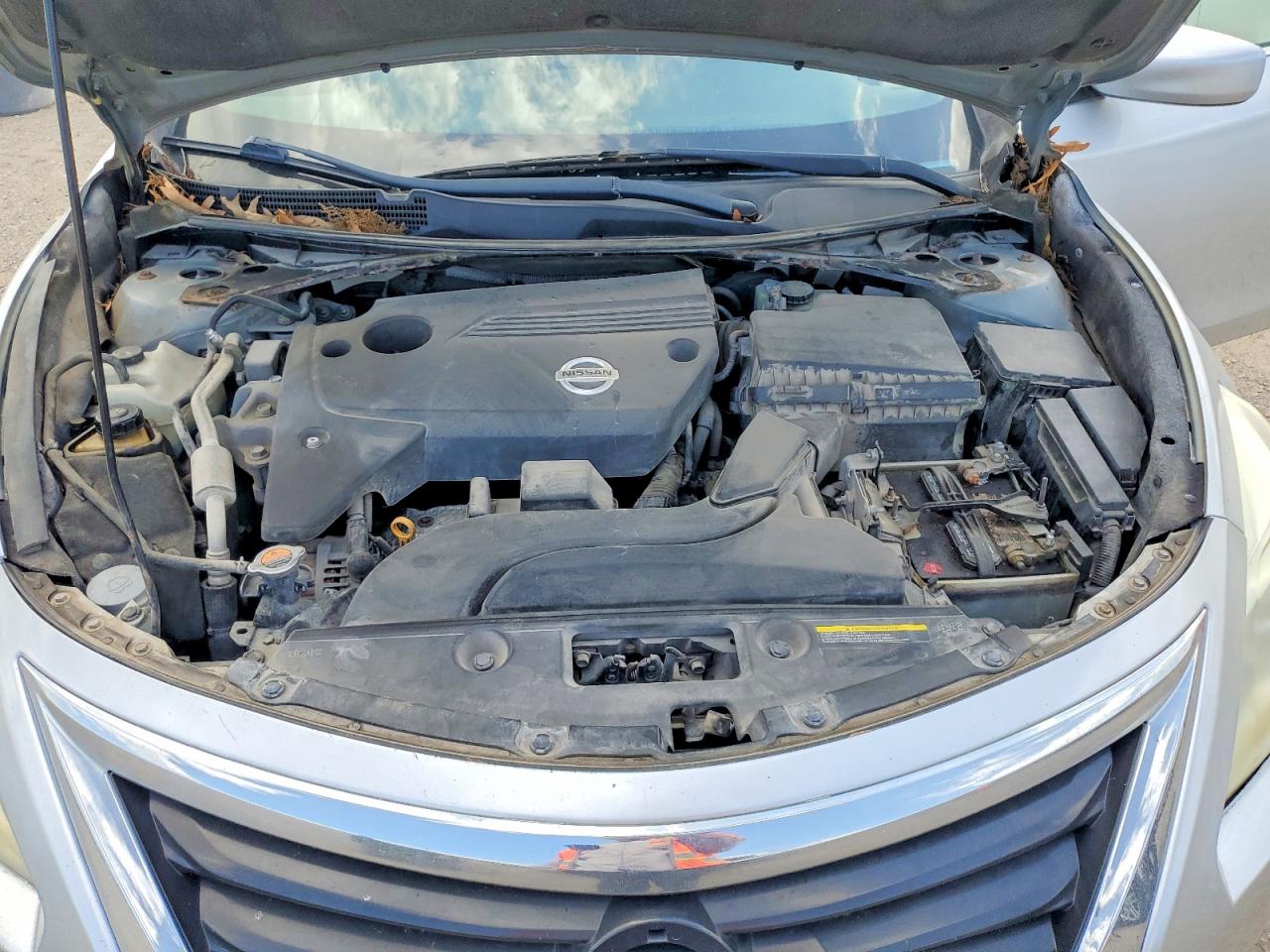 2014 Nissan Altima 2.5 Sv Silver vin: 1N4AL3AP3EN232228
