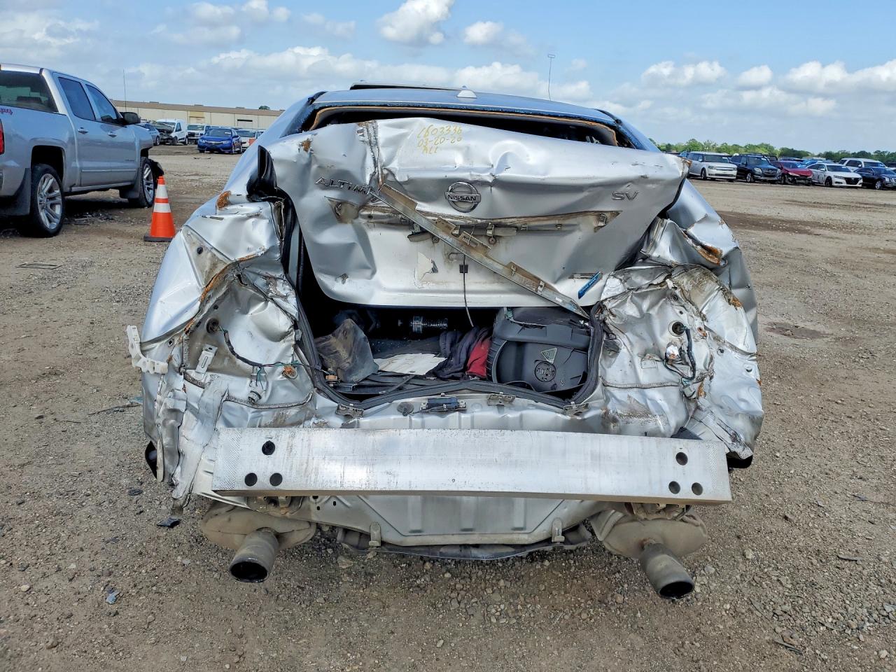 2014 Nissan Altima 2.5 Sv Silver vin: 1N4AL3AP3EN232228