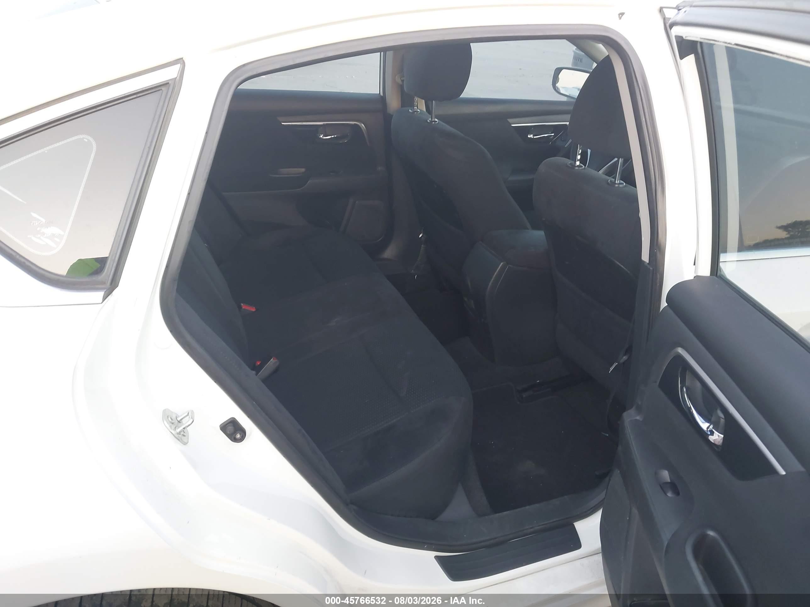 2014 Nissan Altima 2.5 S White vin: 1N4AL3AP3EN256254