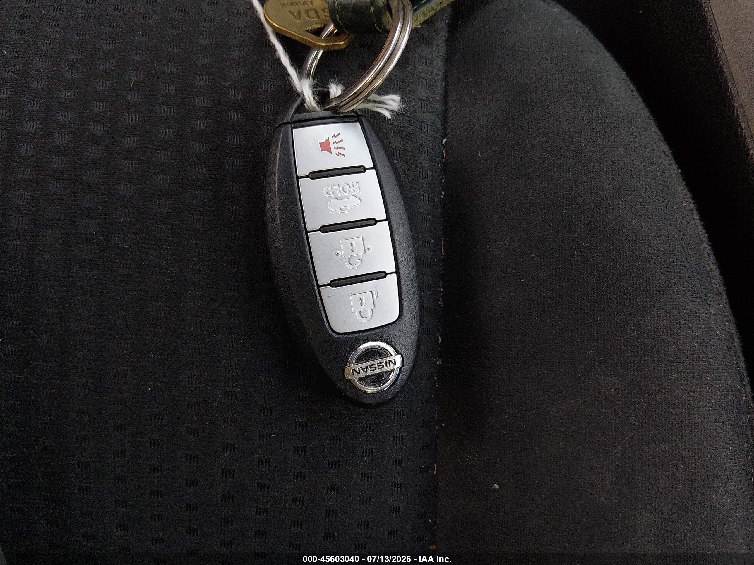 2014 Nissan Altima 2.5 S Red vin: 1N4AL3AP3EN333298