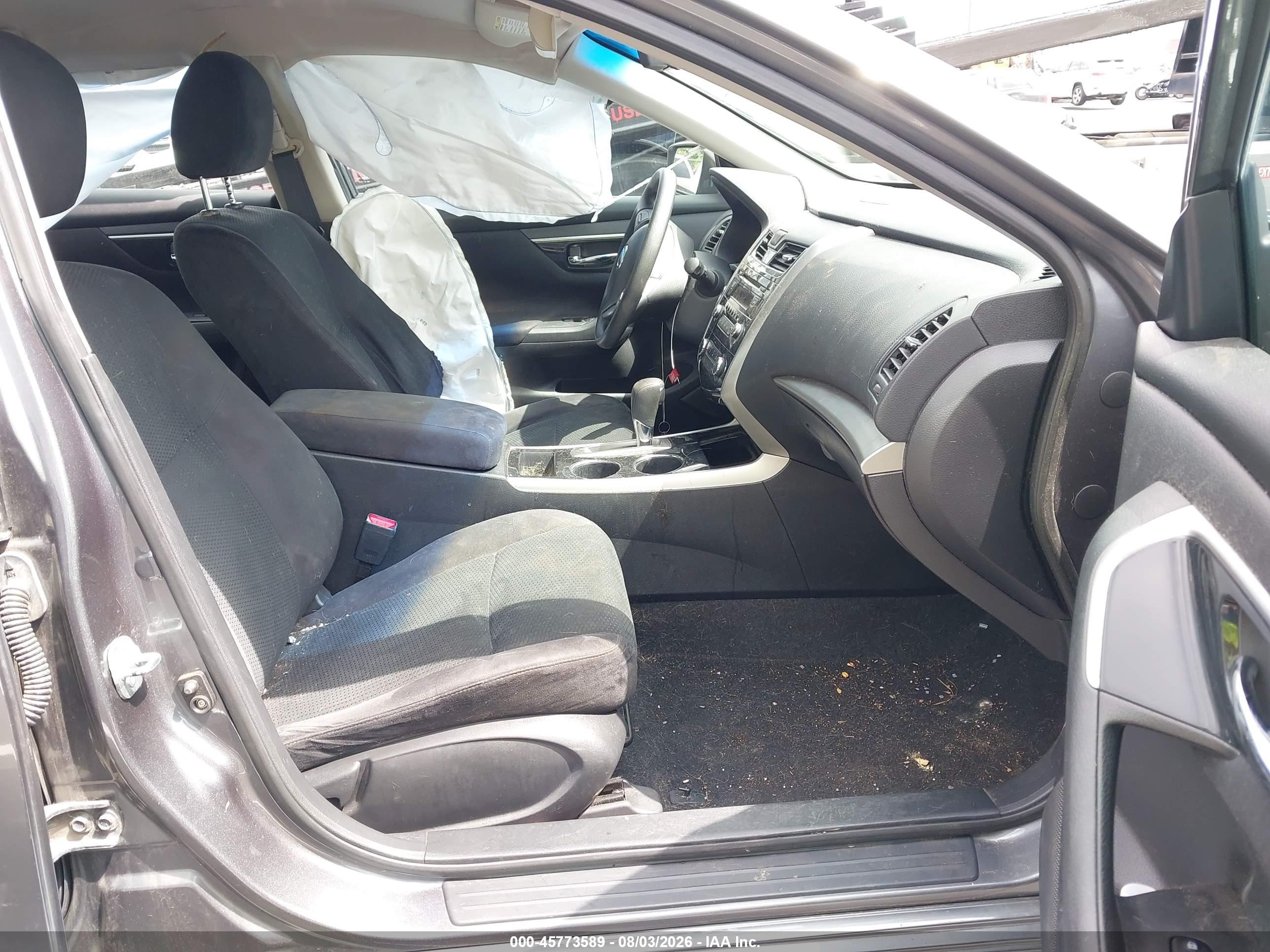 2014 Nissan Altima 2.5 S Серый vin: 1N4AL3AP3EN343717