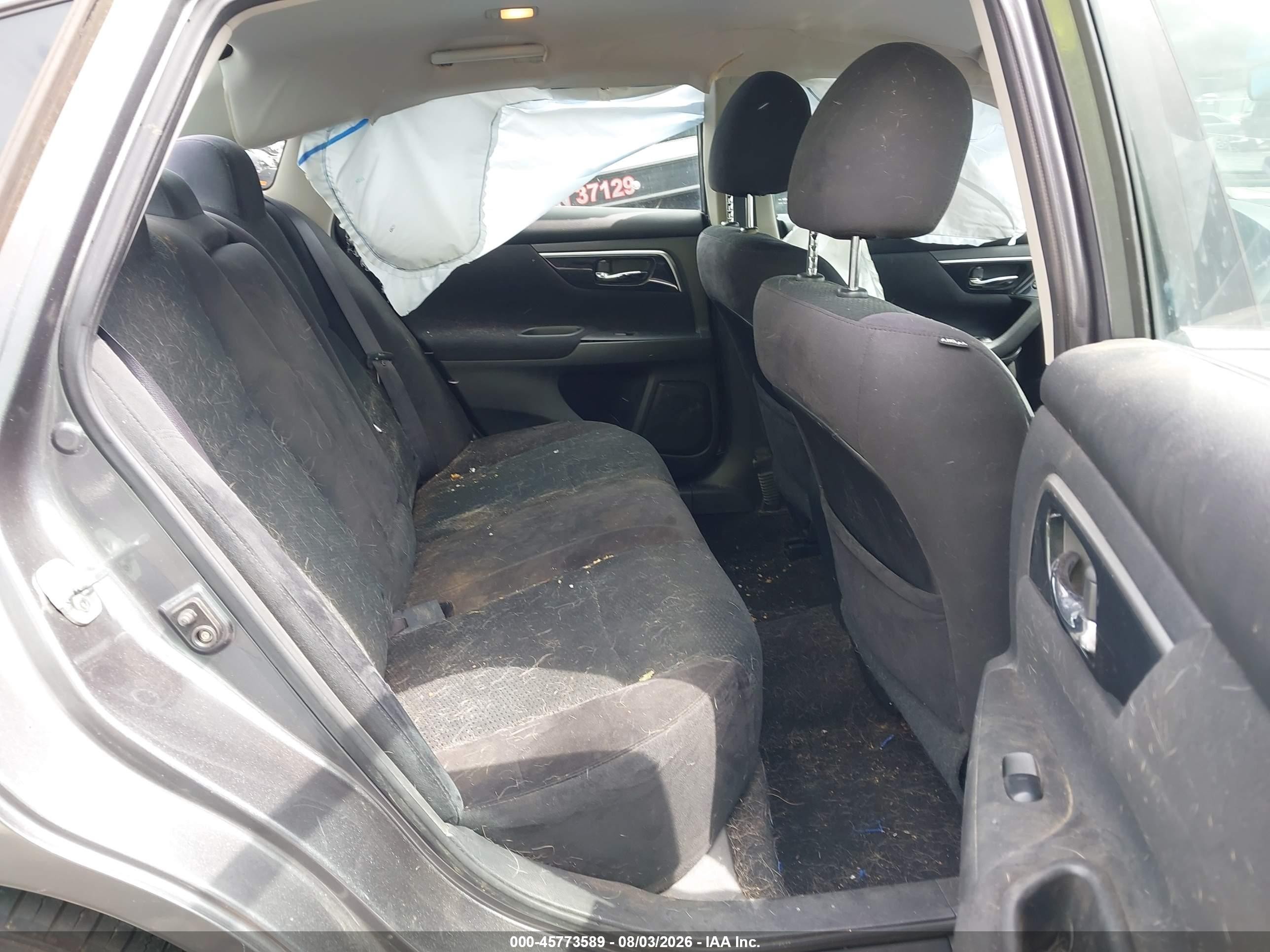 2014 Nissan Altima 2.5 S Серый vin: 1N4AL3AP3EN343717