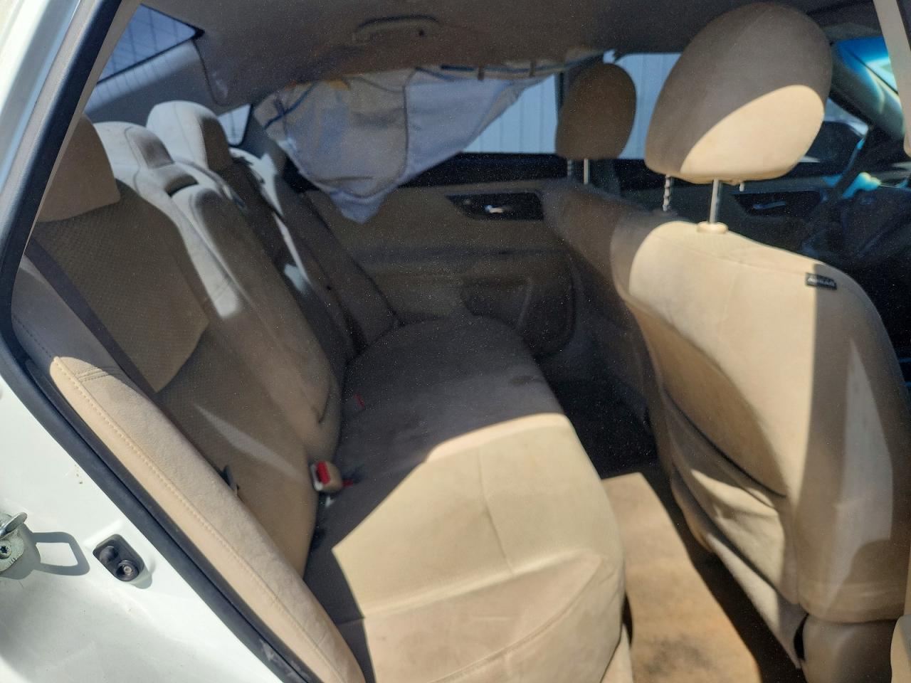 2014 Nissan Altima 2.5 S White vin: 1N4AL3AP3EN344088