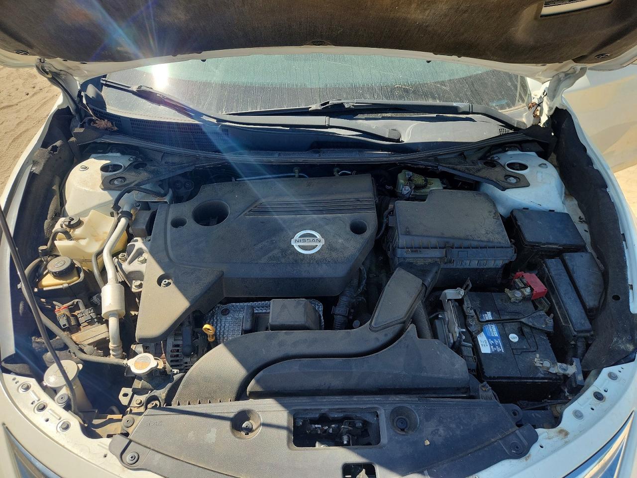 2014 Nissan Altima 2.5 S White vin: 1N4AL3AP3EN344088
