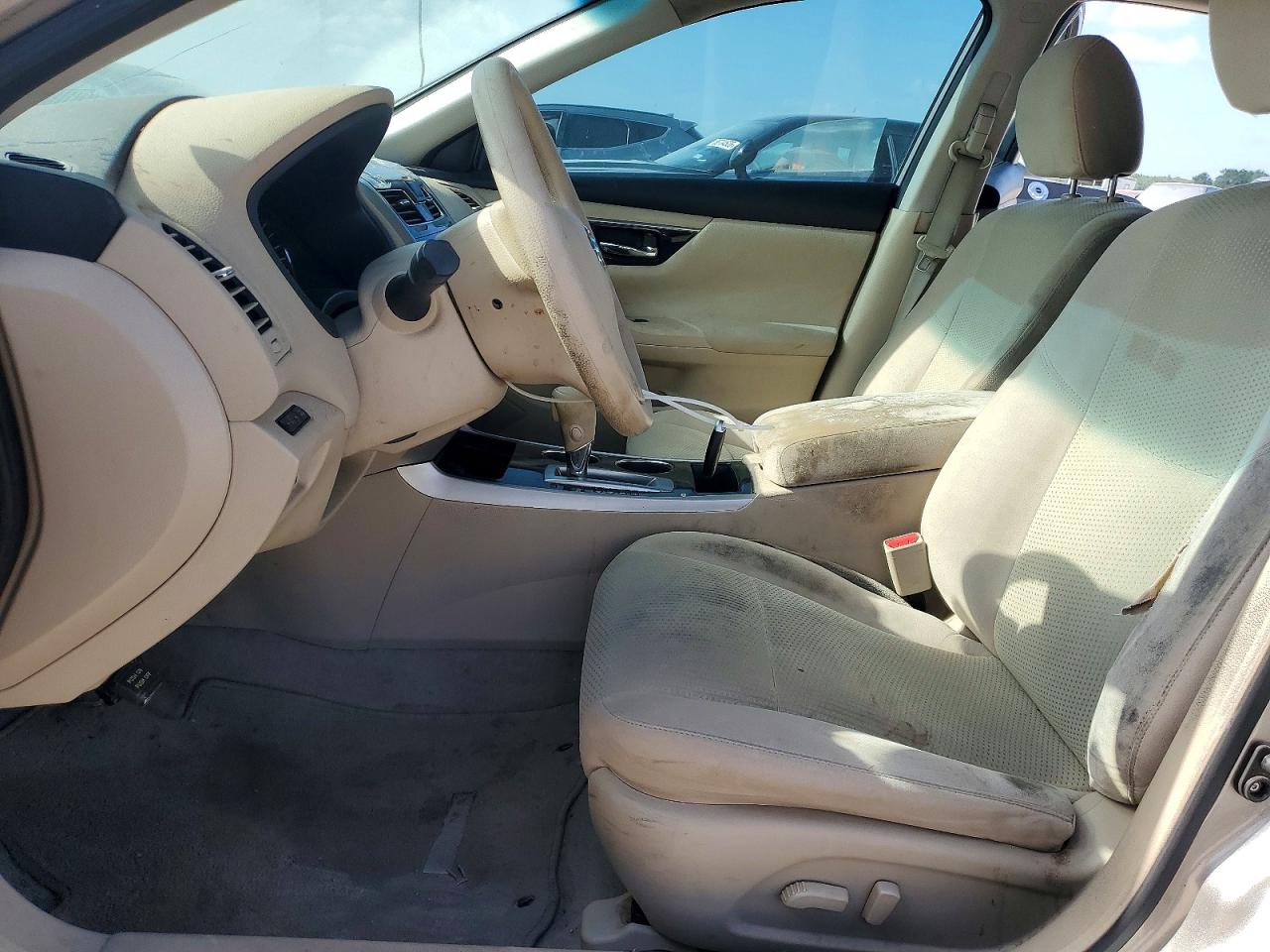 2014 Nissan Altima 2.5 S Beige vin: 1N4AL3AP3EN349128
