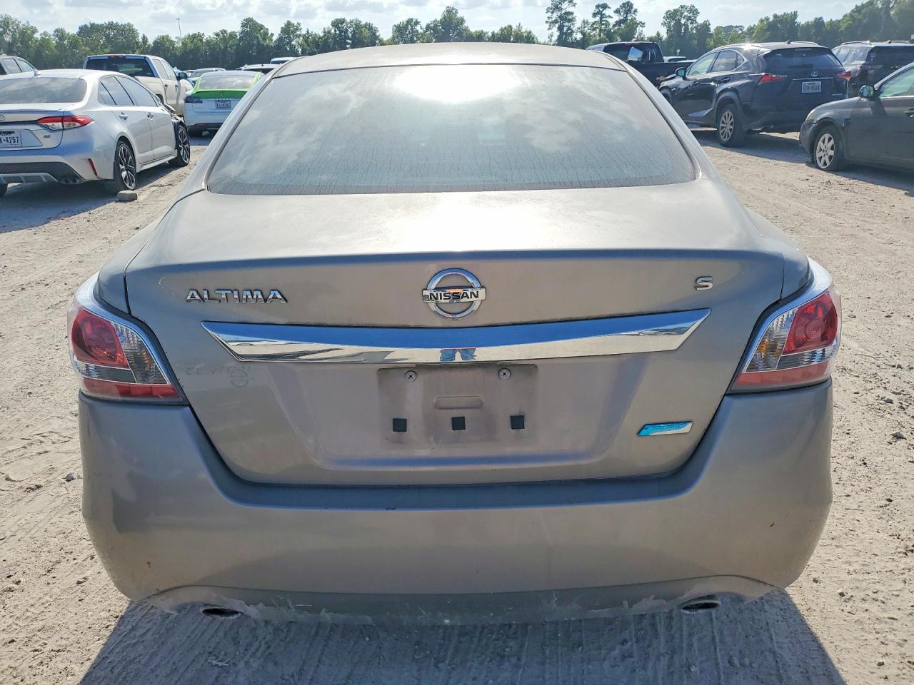 2014 Nissan Altima 2.5 S Beige vin: 1N4AL3AP3EN349128