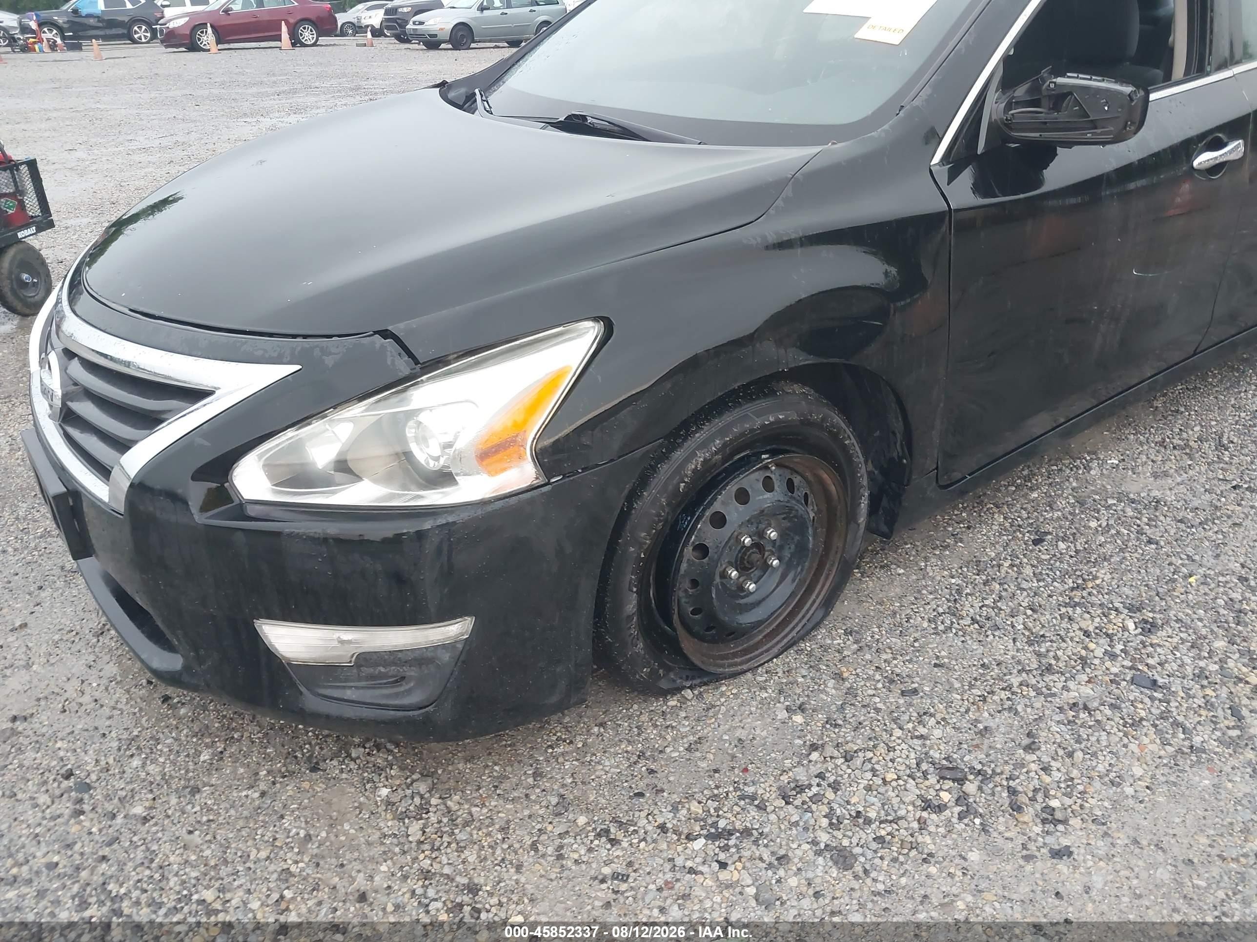 2014 Nissan Altima   Black vin: 1N4AL3AP3EN350716