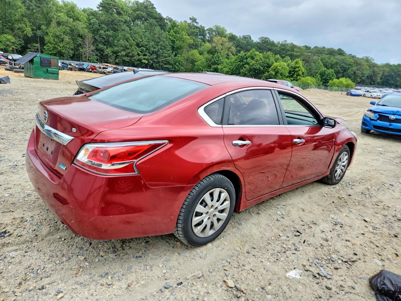 2014 Nissan Altima 2.5 S Red vin: 1N4AL3AP3EN363577