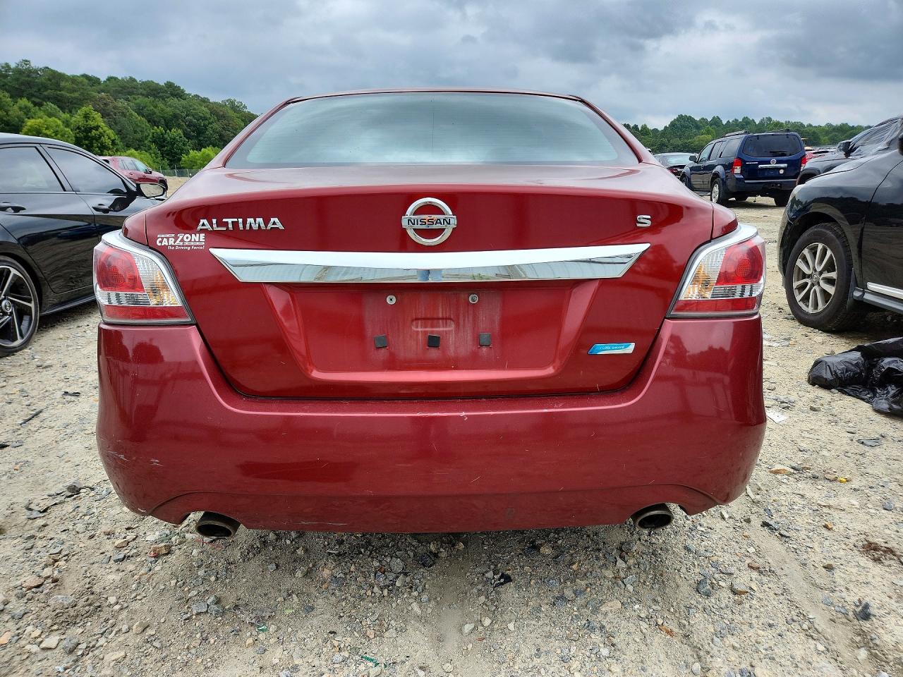 2014 Nissan Altima 2.5 S Red vin: 1N4AL3AP3EN363577