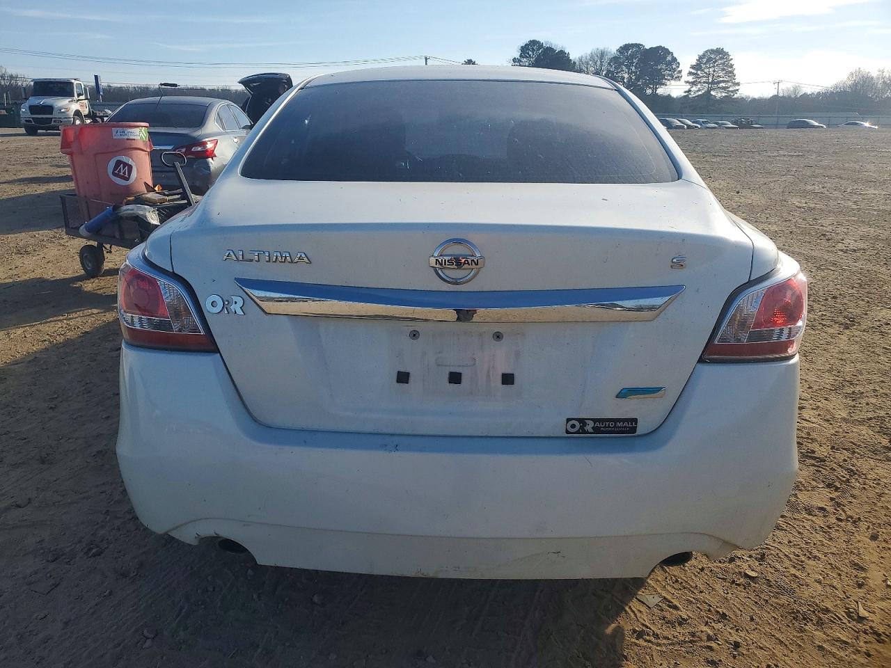 2014 Nissan Altima 2.5 White vin: 1N4AL3AP3EN368407