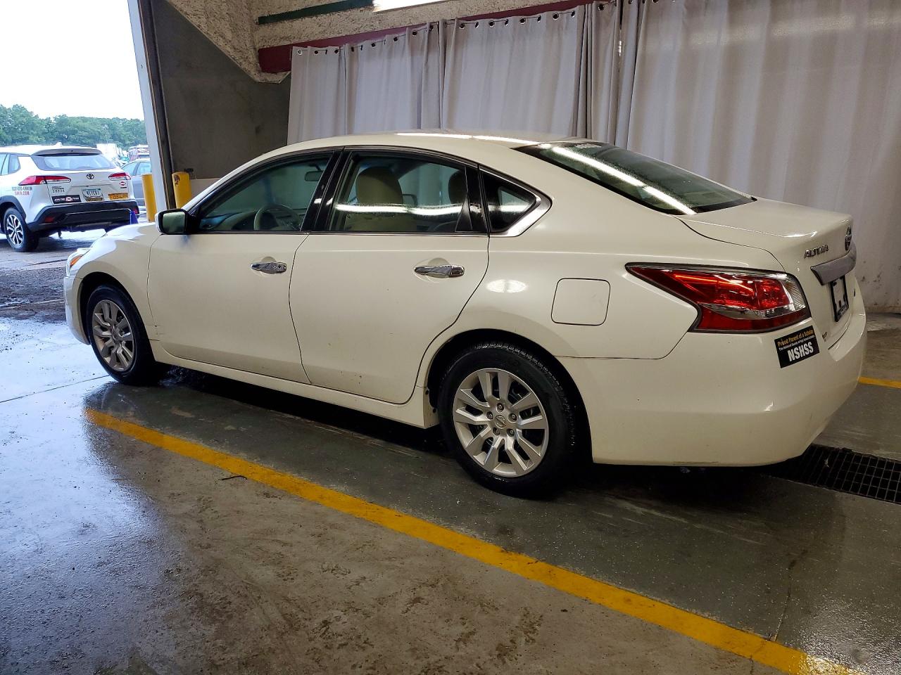 2014 Nissan Altima 2.5 S Белый vin: 1N4AL3AP3EN371209