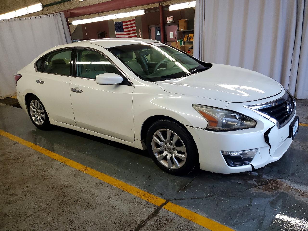 2014 Nissan Altima 2.5 S Белый vin: 1N4AL3AP3EN371209