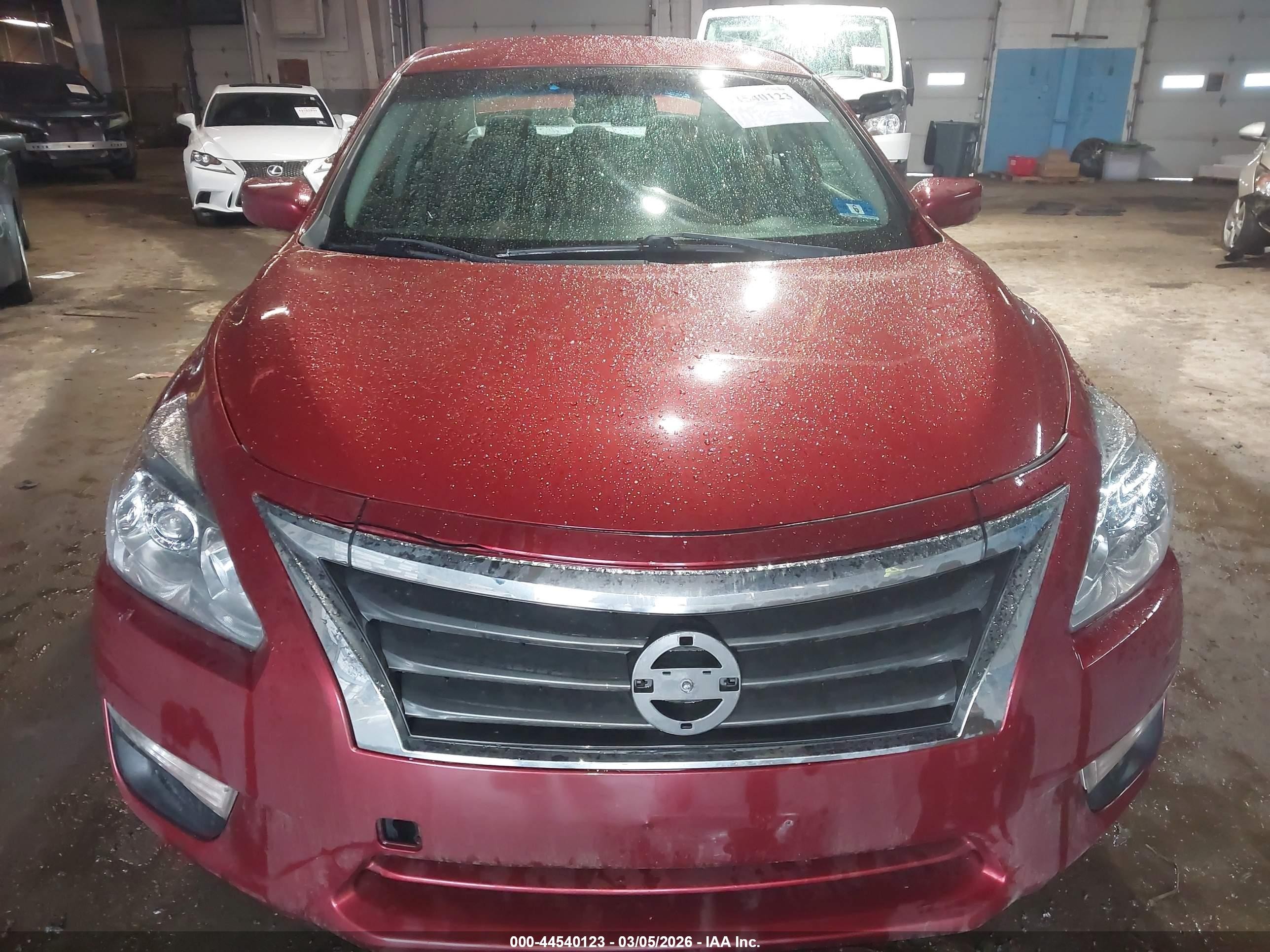 2014 Nissan Altima 2.5/2.5 S/2.5 Sl/2.5 Sv Red vin: 1N4AL3AP3EN373087