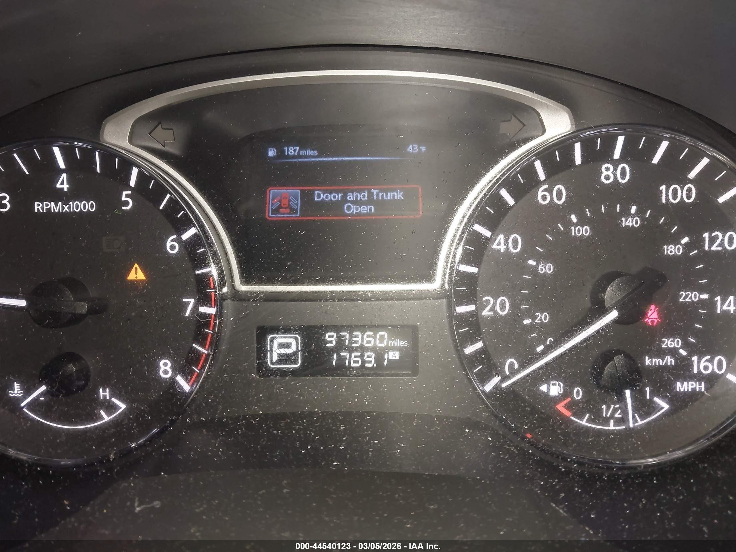 2014 Nissan Altima 2.5/2.5 S/2.5 Sl/2.5 Sv Red vin: 1N4AL3AP3EN373087
