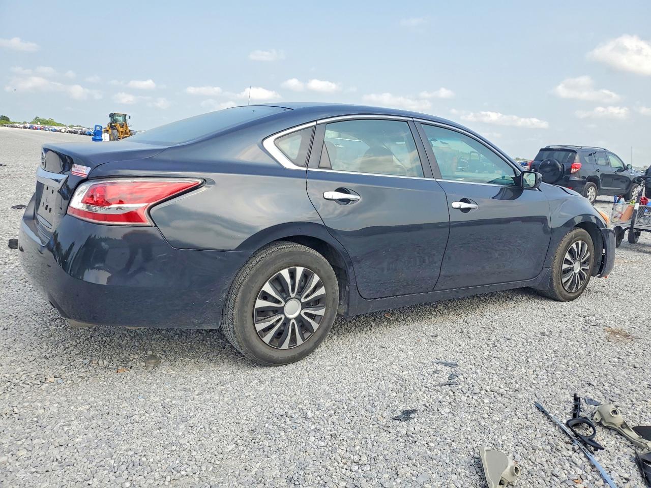 2014 Nissan Altima 2.5 S Gray vin: 1N4AL3AP3EN381531