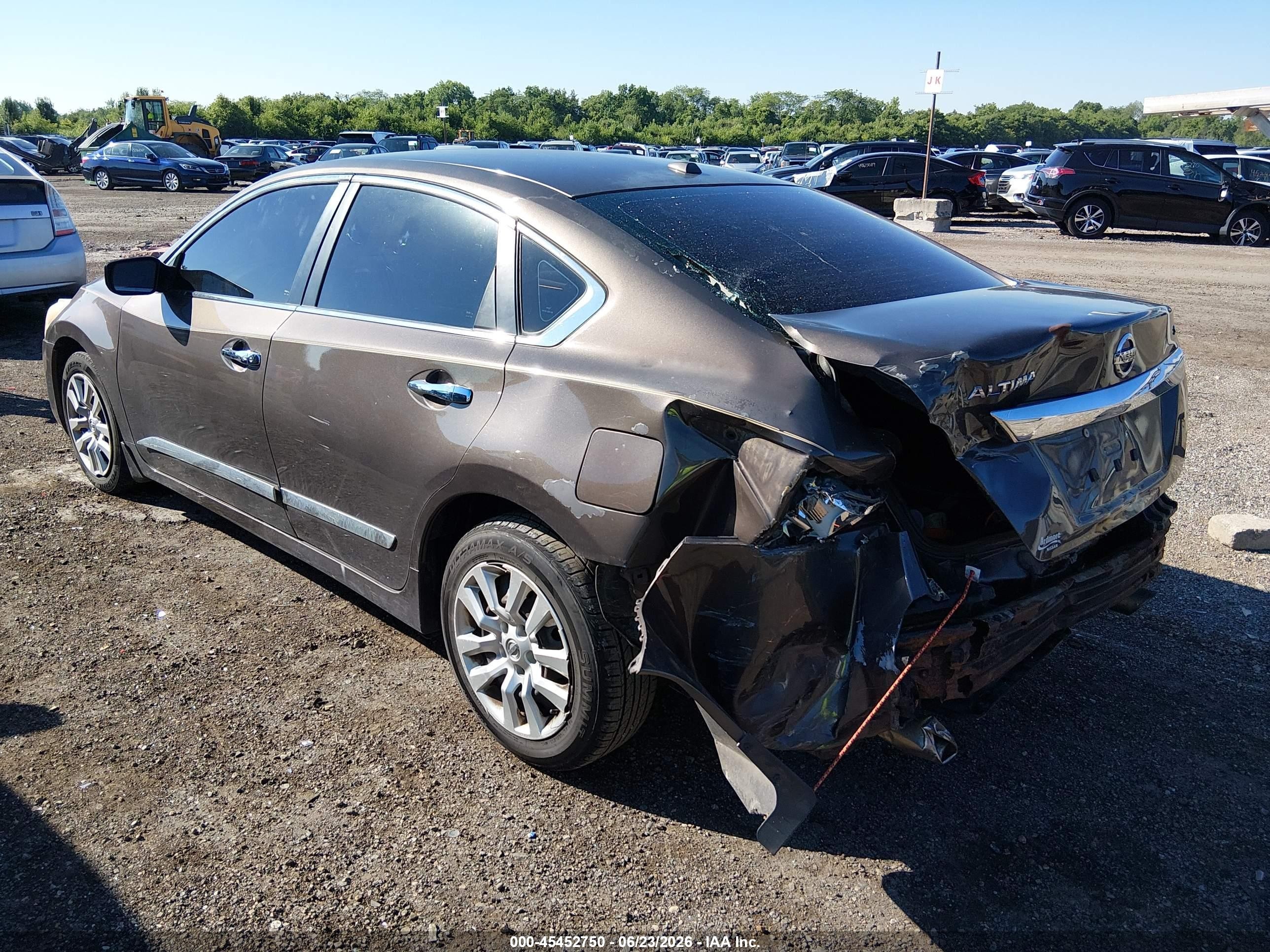 2015 Nissan Altima 2.5 S Brown vin: 1N4AL3AP3FC111096