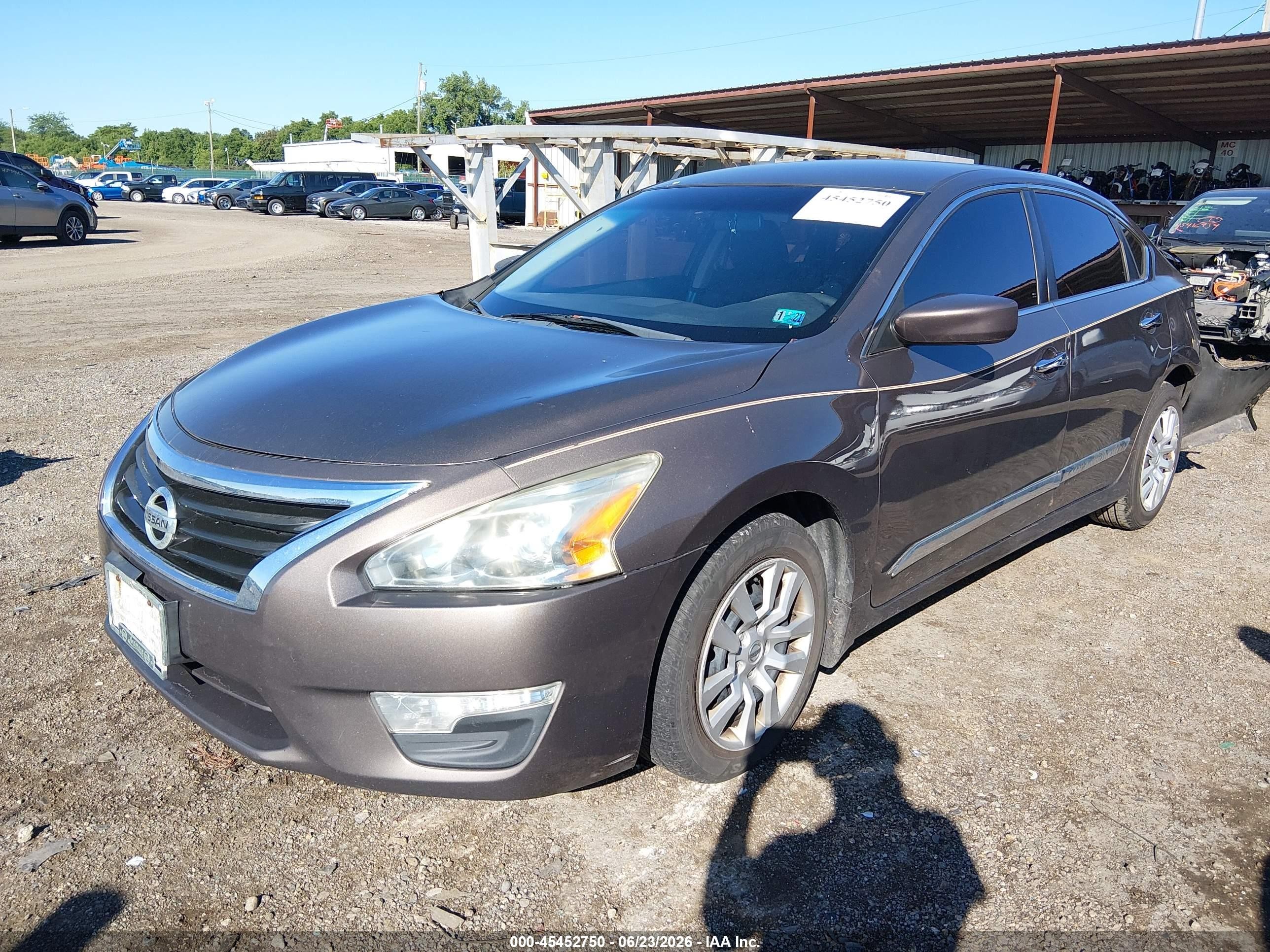 2015 Nissan Altima 2.5 S Brown vin: 1N4AL3AP3FC111096