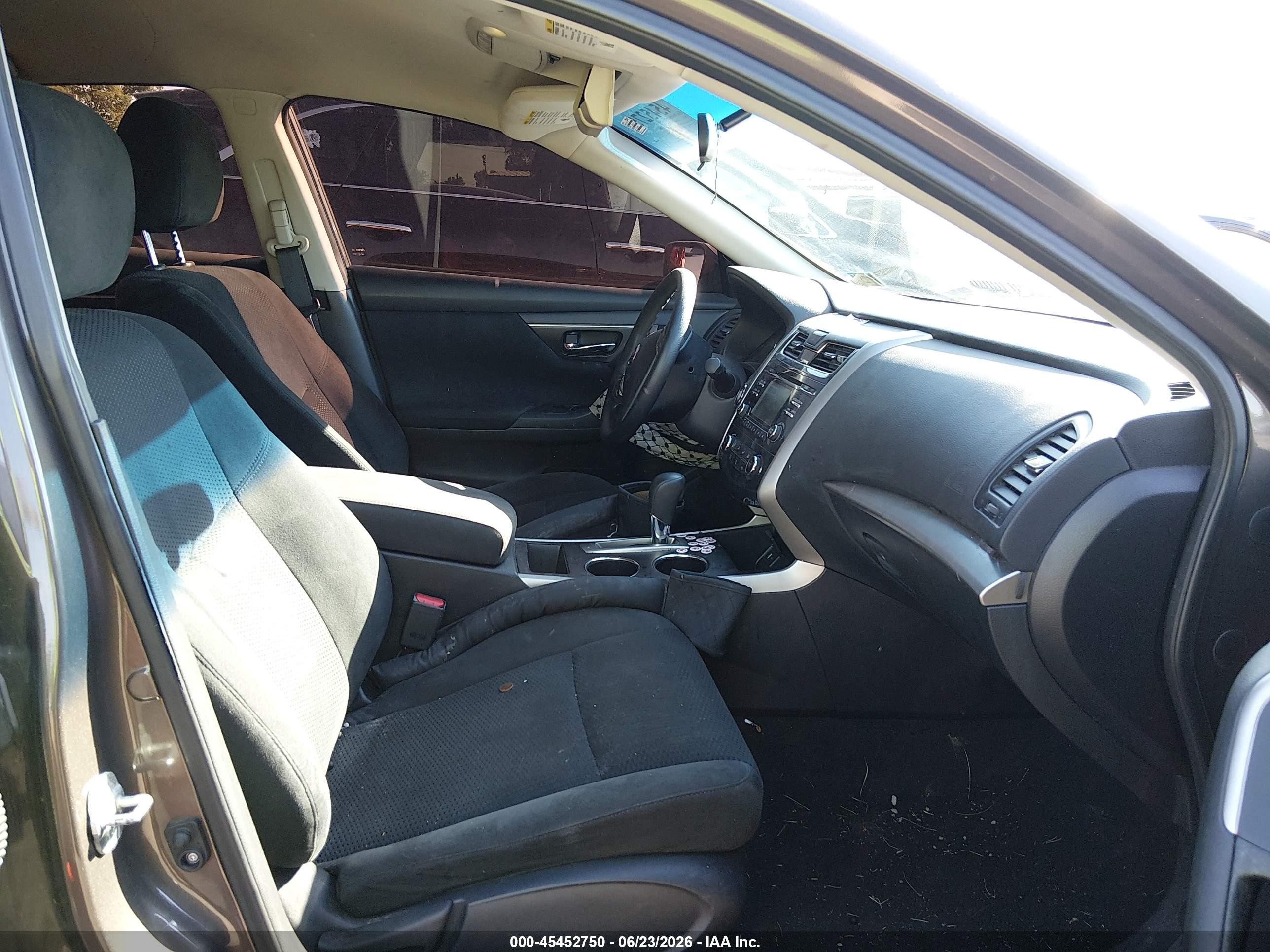 2015 Nissan Altima 2.5 S Brown vin: 1N4AL3AP3FC111096