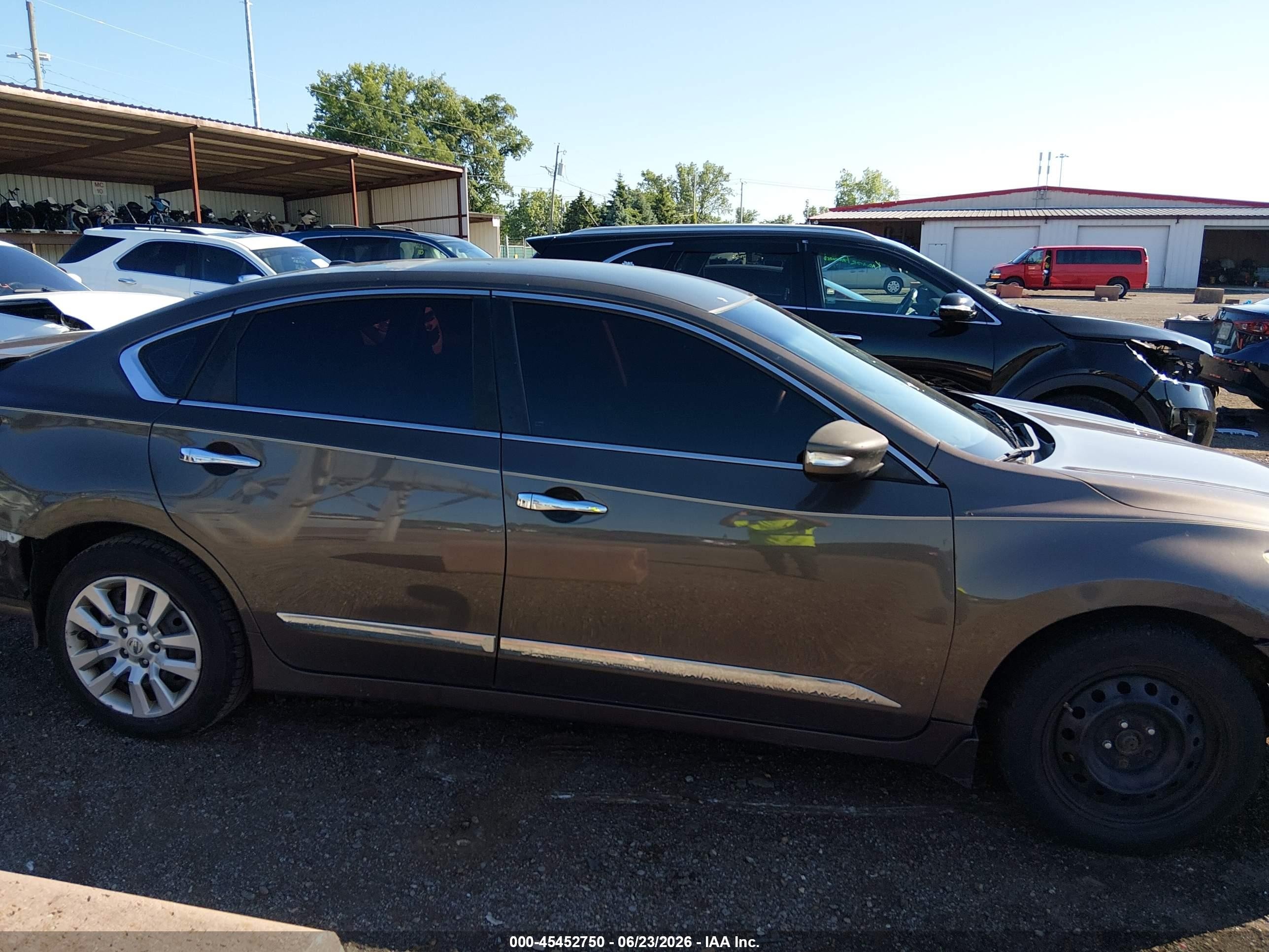2015 Nissan Altima 2.5 S Brown vin: 1N4AL3AP3FC111096