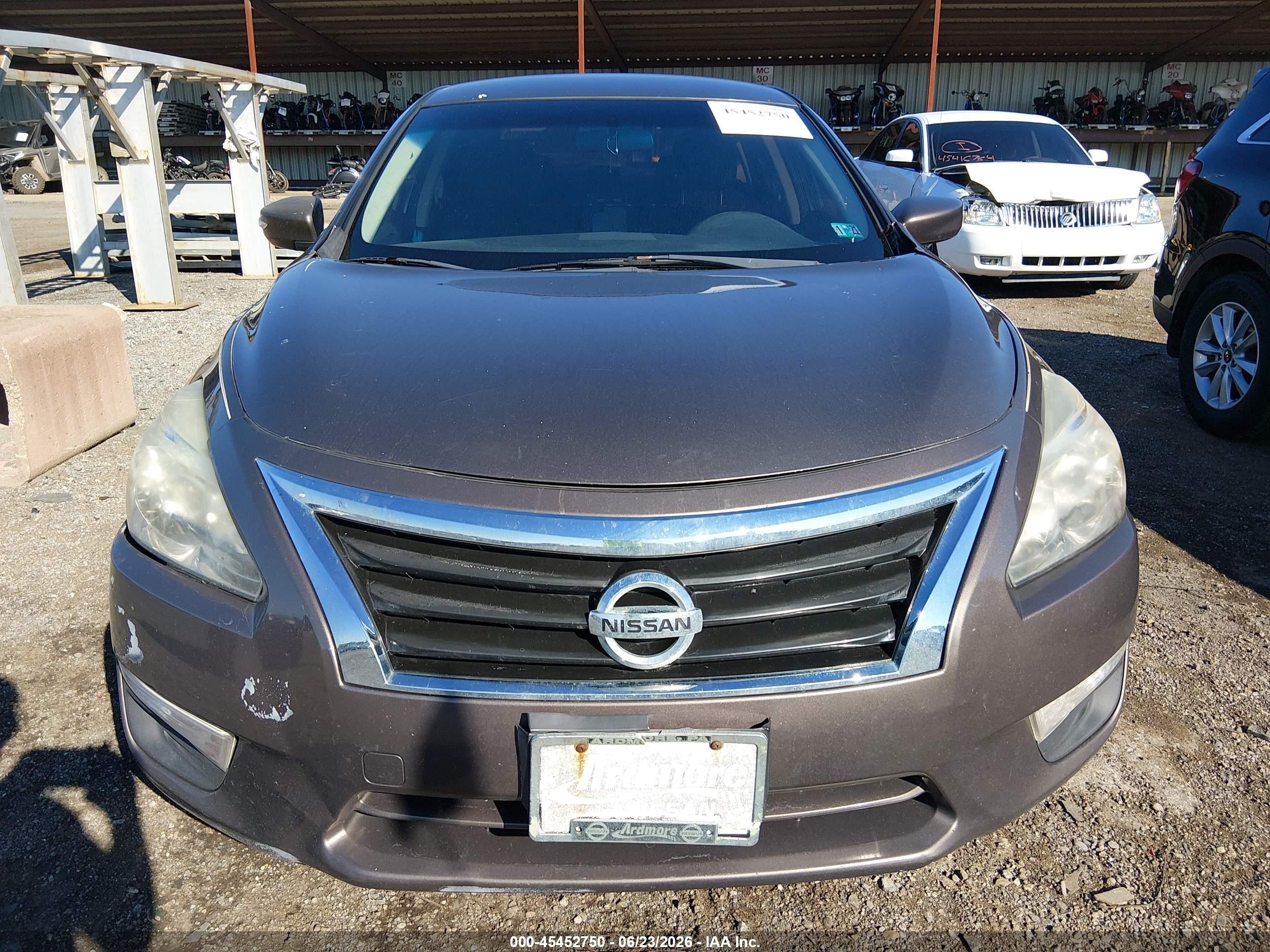 2015 Nissan Altima 2.5 S Brown vin: 1N4AL3AP3FC111096