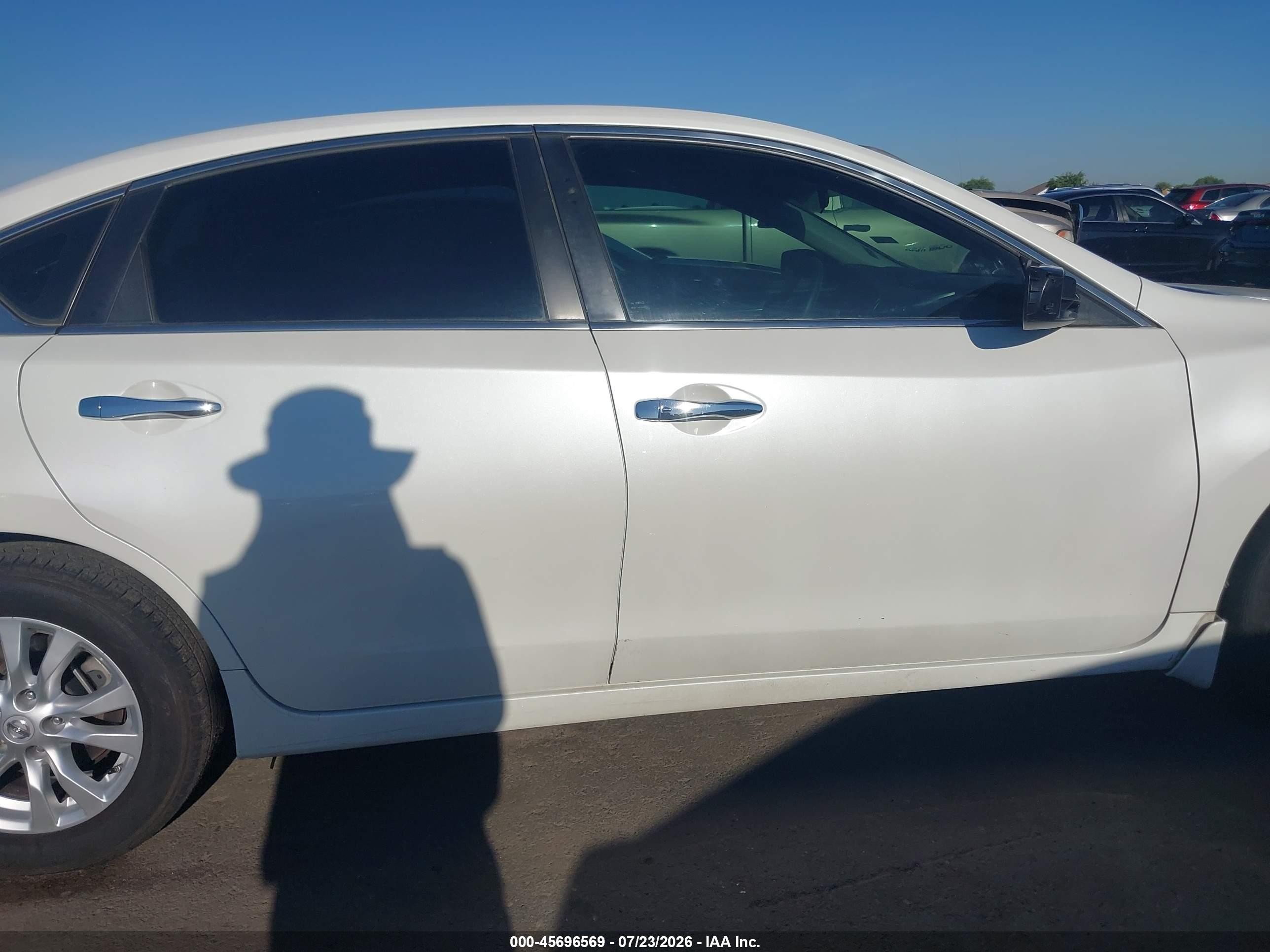 2015 Nissan Altima 2.5 S White vin: 1N4AL3AP3FC114547