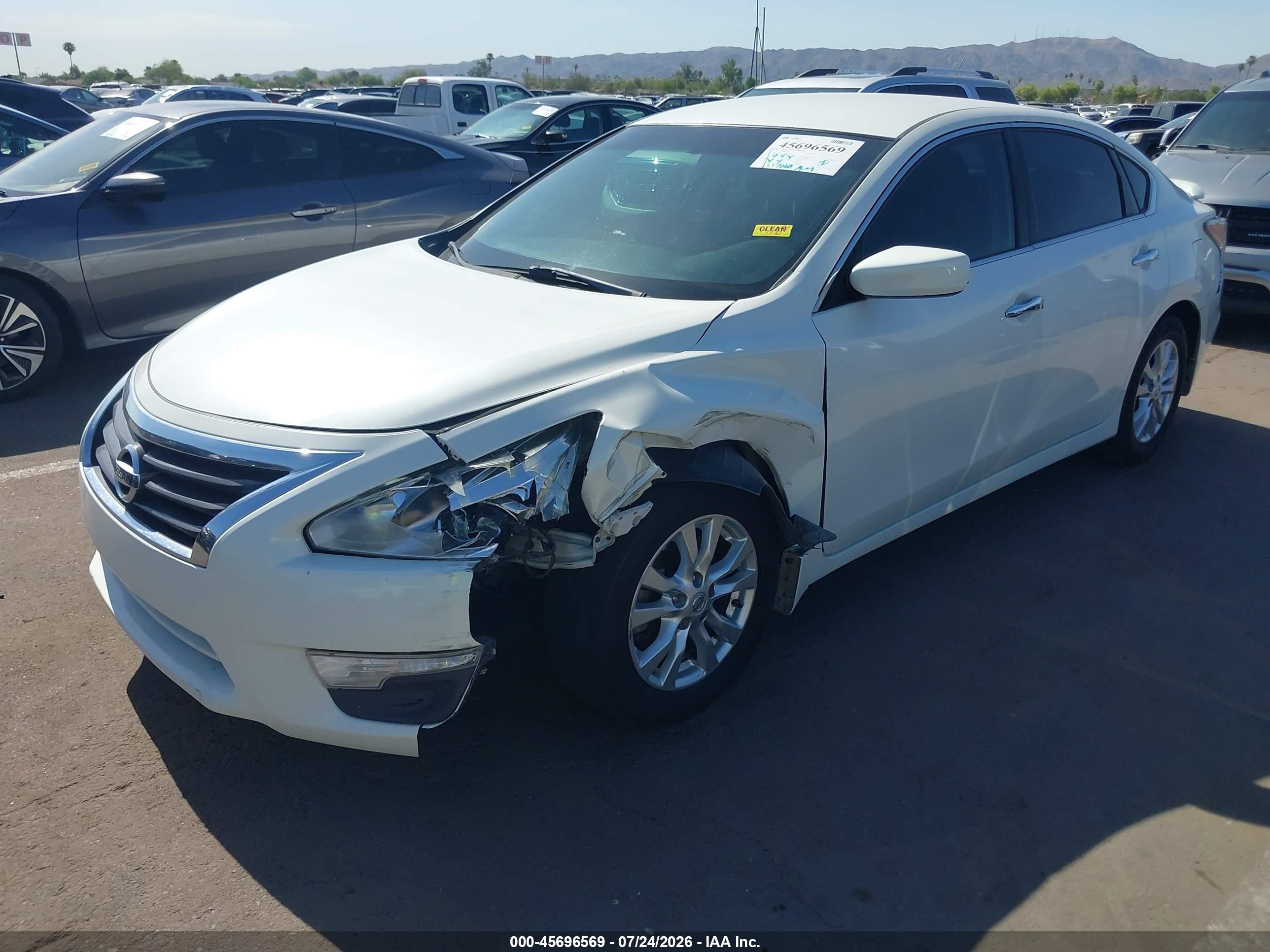 2015 Nissan Altima 2.5 S White vin: 1N4AL3AP3FC114547