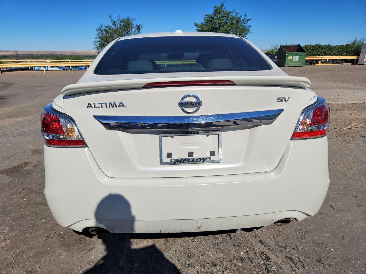 2015 Nissan Altima 2.5 Sv White vin: 1N4AL3AP3FC126231
