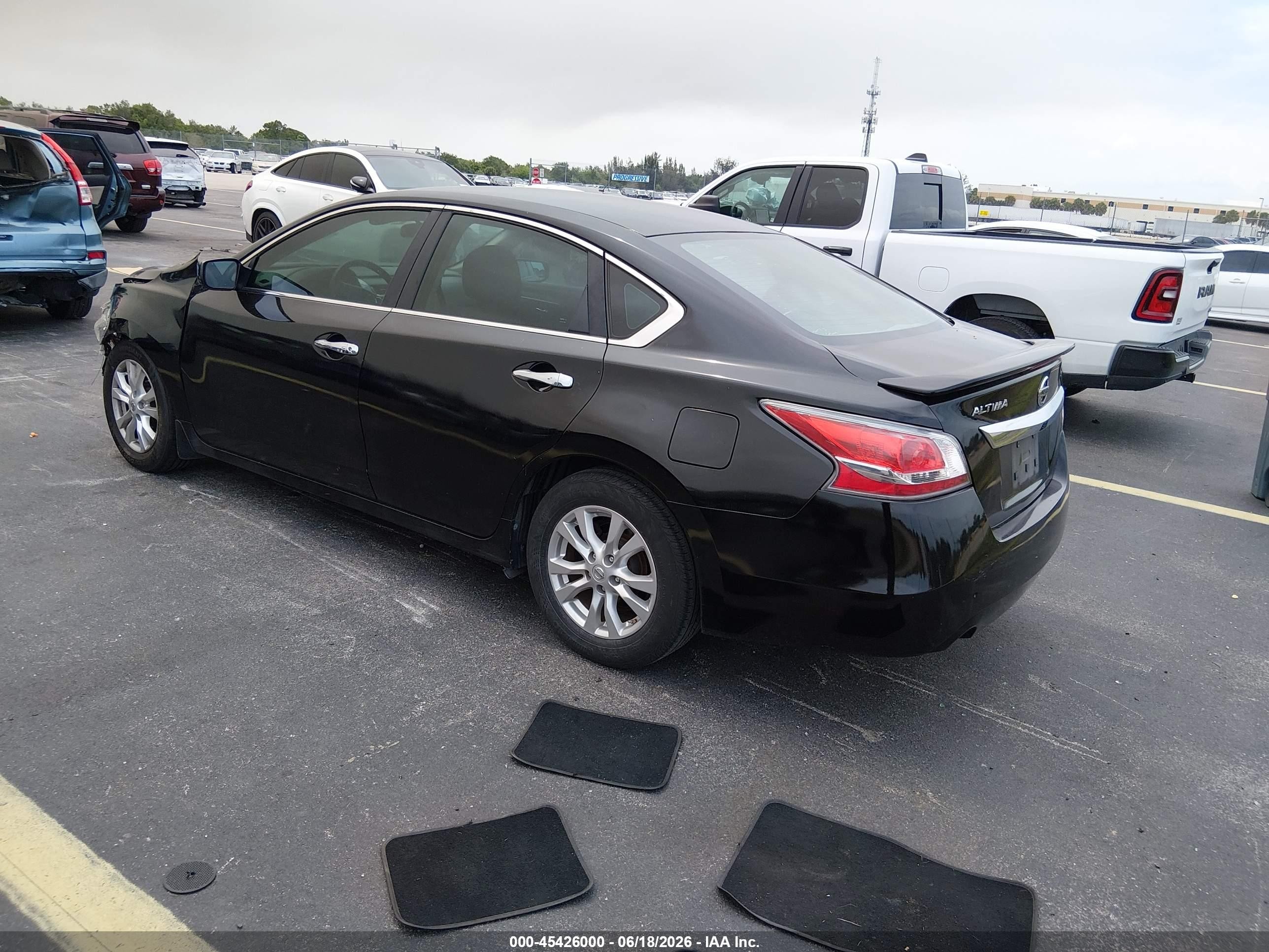 2015 Nissan Altima 2.5 S Черный vin: 1N4AL3AP3FC137620