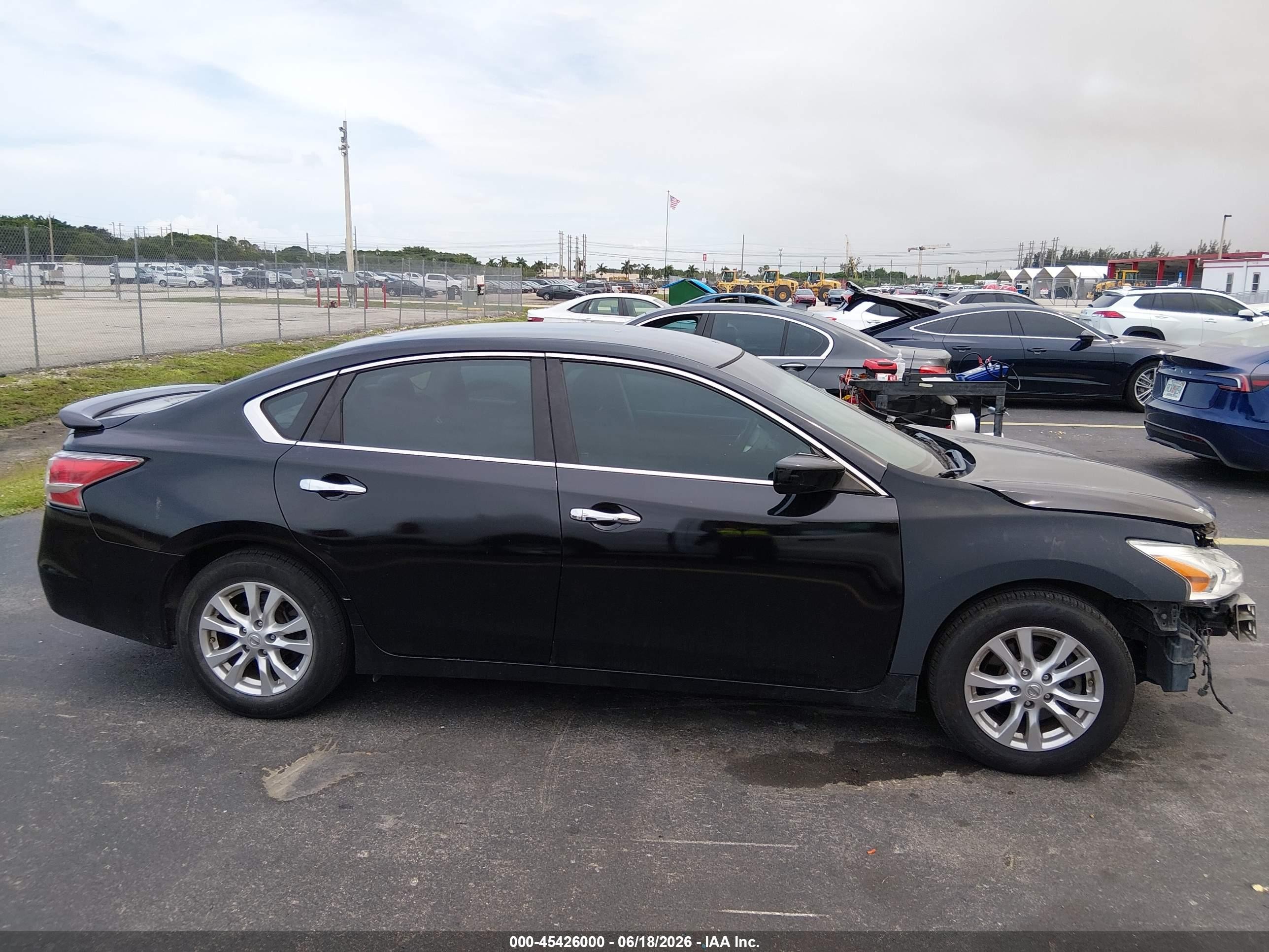 2015 Nissan Altima 2.5 S Черный vin: 1N4AL3AP3FC137620