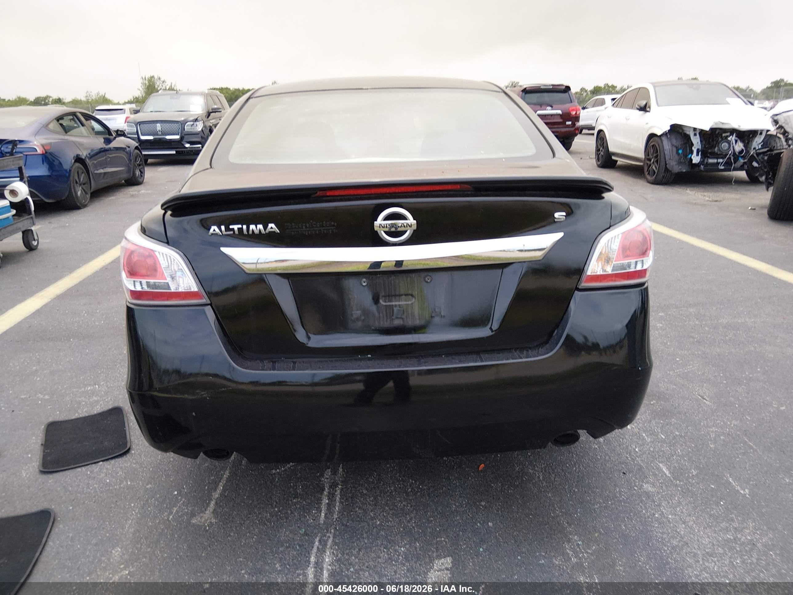 2015 Nissan Altima 2.5 S Черный vin: 1N4AL3AP3FC137620