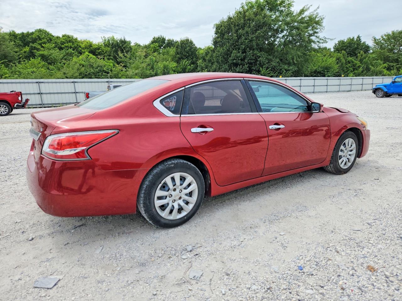 2015 Nissan Altima 2.5 S Maroon vin: 1N4AL3AP3FC138878