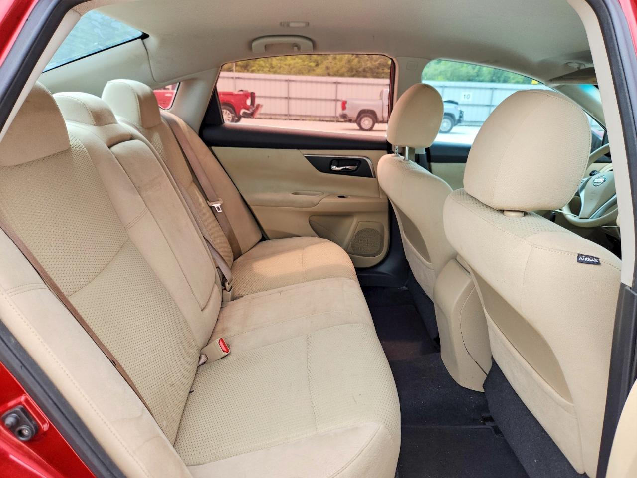 2015 Nissan Altima 2.5 S Maroon vin: 1N4AL3AP3FC138878
