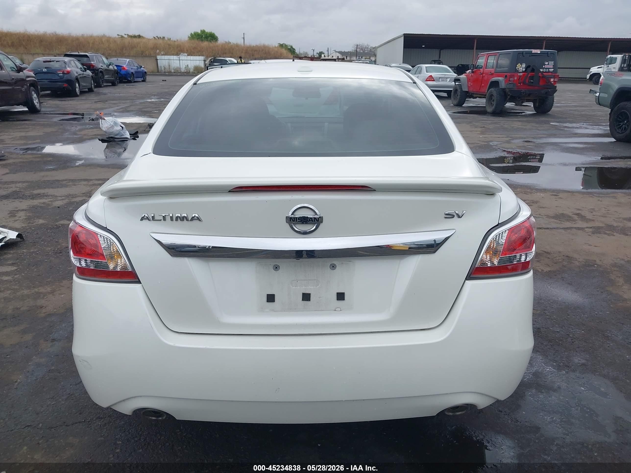 2015 Nissan Altima 2.5 Sv White vin: 1N4AL3AP3FC157303
