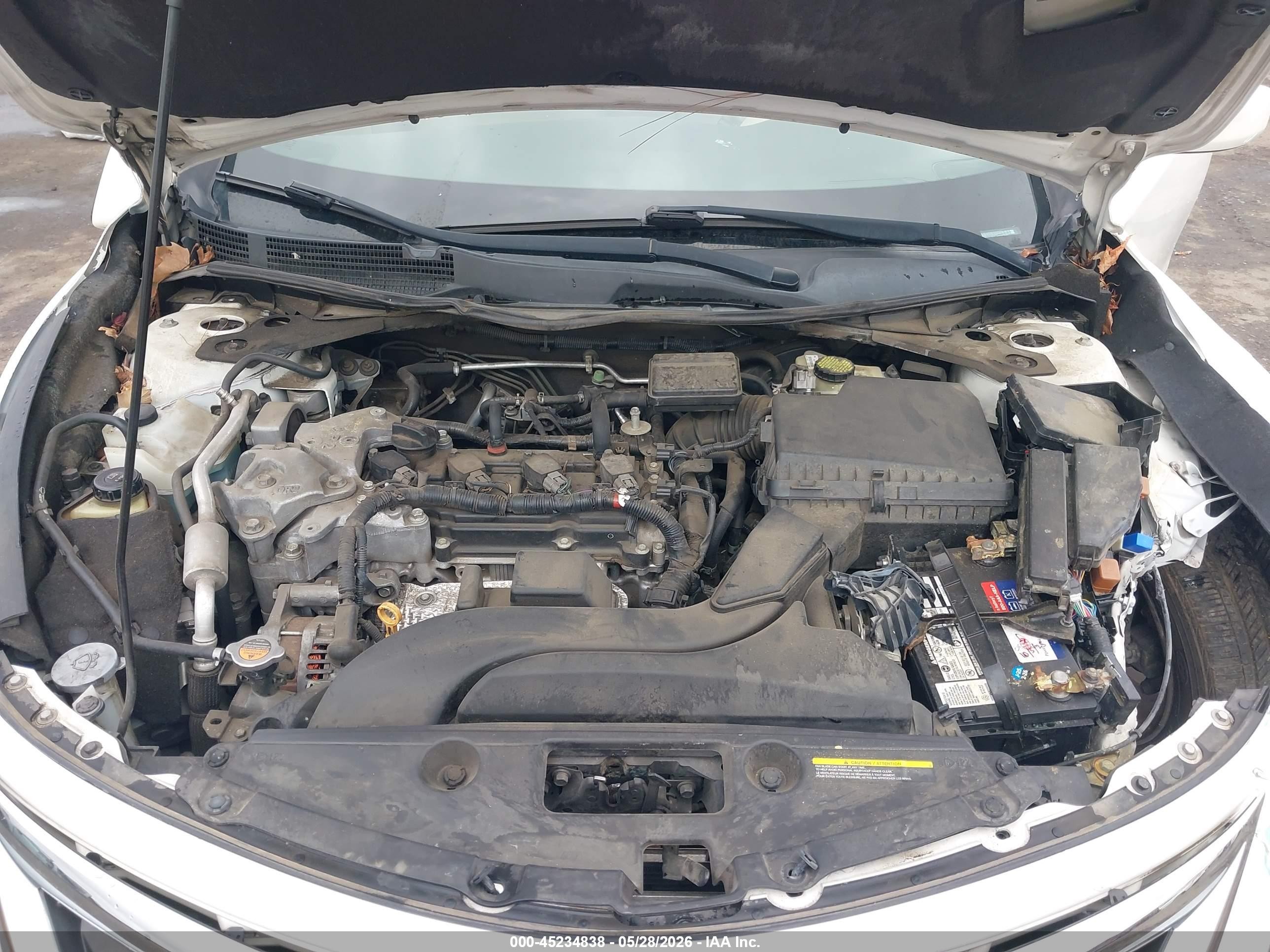 2015 Nissan Altima 2.5 Sv White vin: 1N4AL3AP3FC157303
