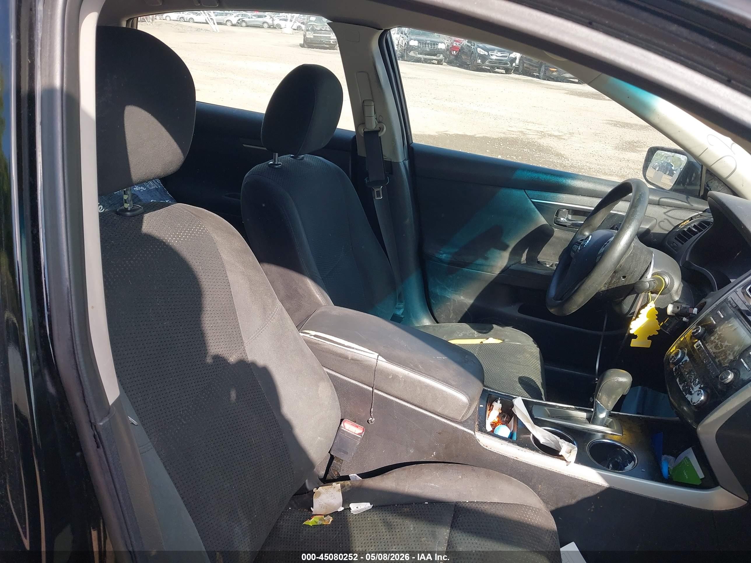 2015 Nissan Altima 2.5 S Черный vin: 1N4AL3AP3FC162324