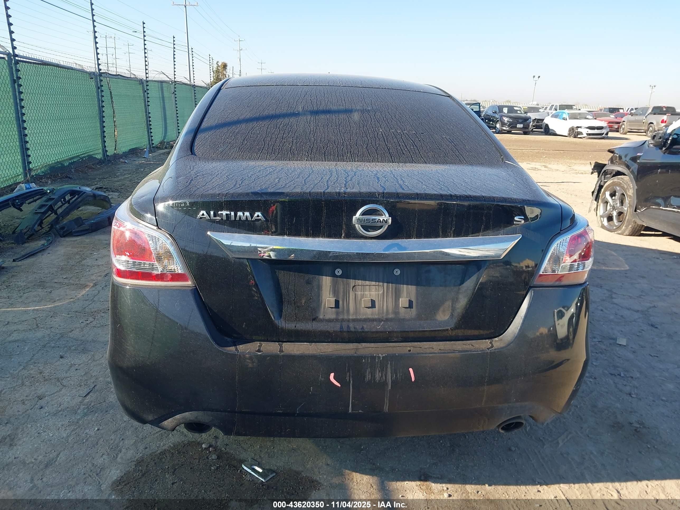 2015 Nissan Altima 2.5 S Black vin: 1N4AL3AP3FC164025