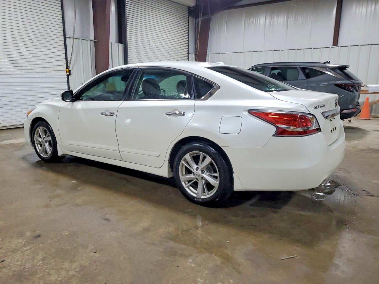 2015 Nissan Altima 2.5 Sv White vin: 1N4AL3AP3FC171508