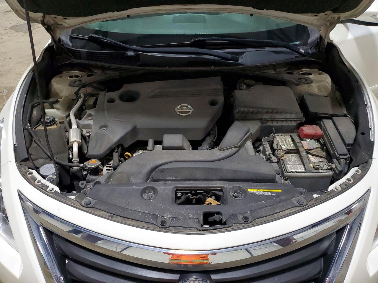 2015 Nissan Altima 2.5 Sv White vin: 1N4AL3AP3FC171508